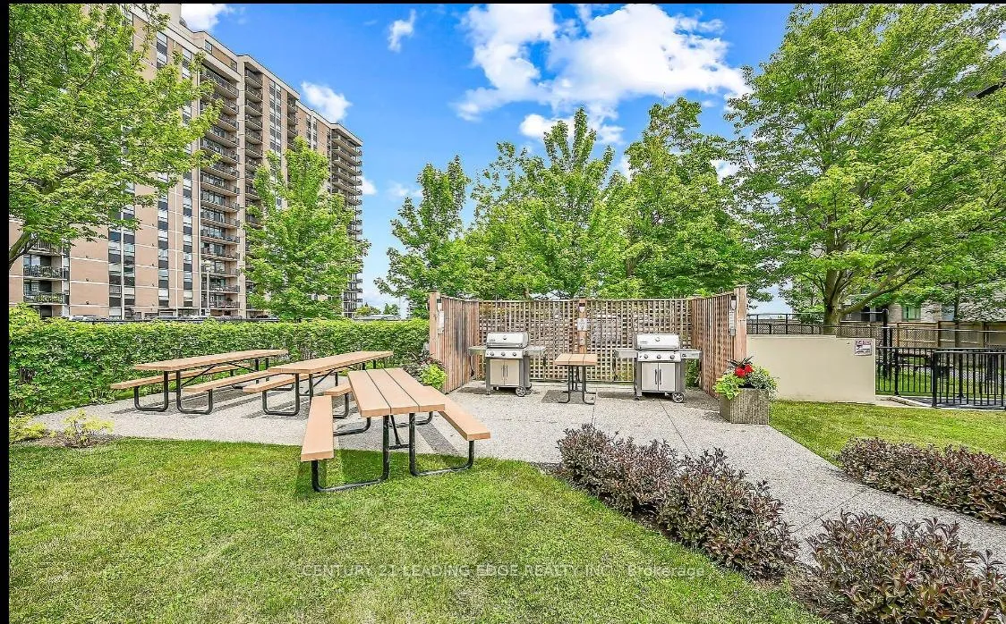 Photo 31 of Unit 407, 301 Frances Avenue, Hamilton, Stoney Creek — HOMEH