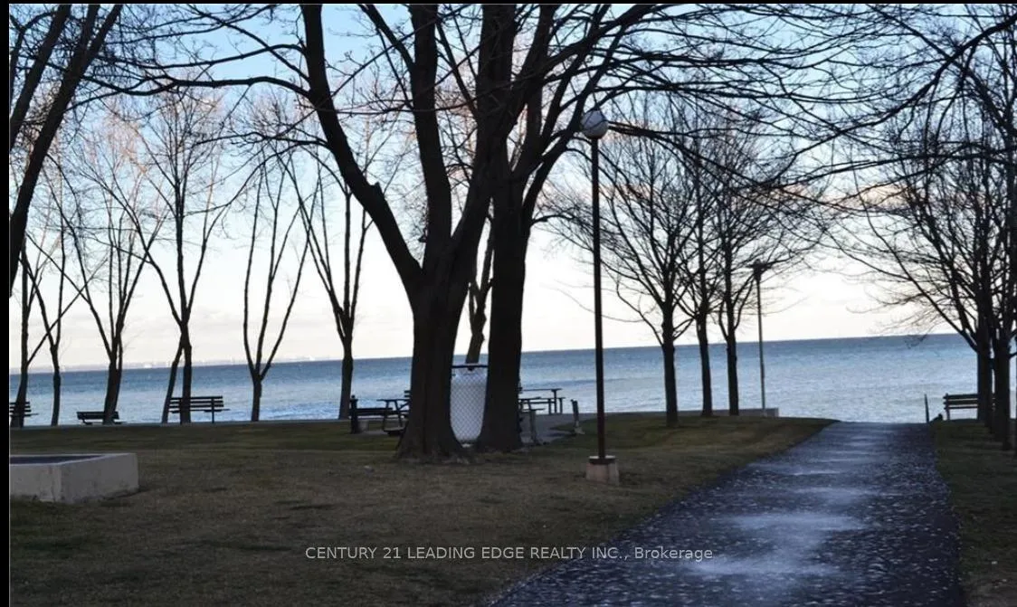 Photo 32 of Unit 407, 301 Frances Avenue, Hamilton, Stoney Creek — HOMEH