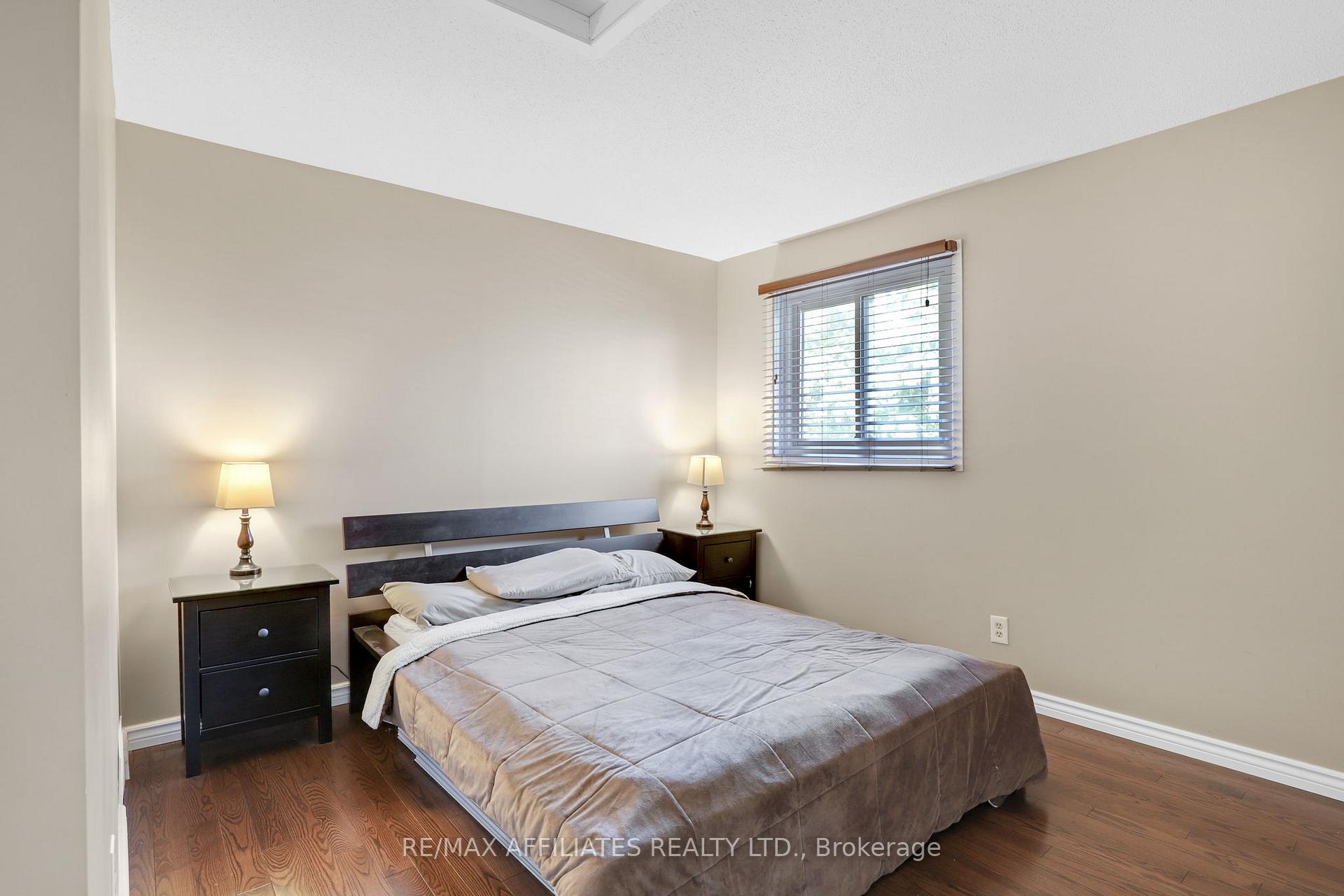 Photo 22 of 22 Castlegreen Private, Ottawa, Hunt Club Park/Greenboro — HOMEH