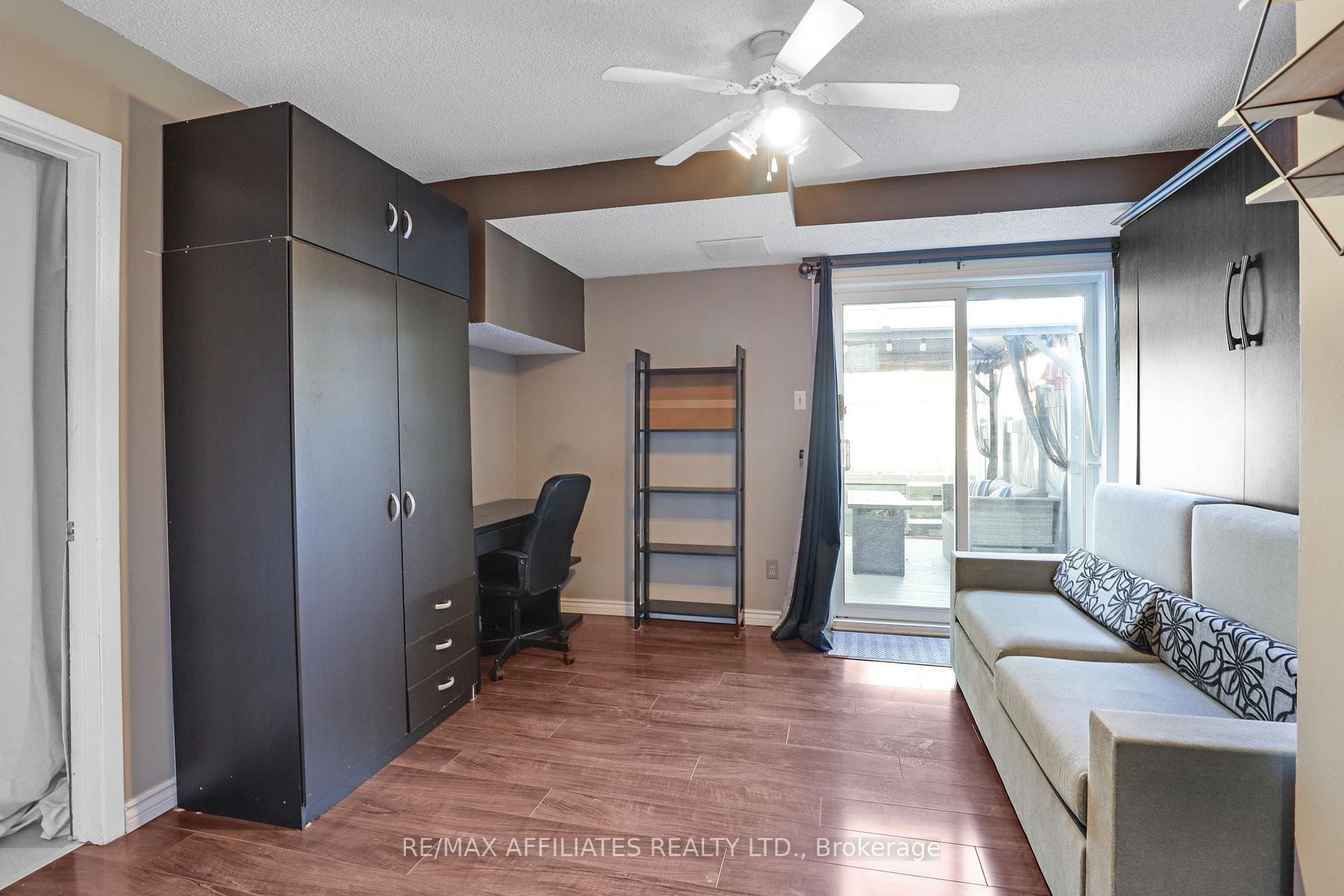 Photo 25 of 22 Castlegreen Private, Ottawa, Hunt Club Park/Greenboro — HOMEH