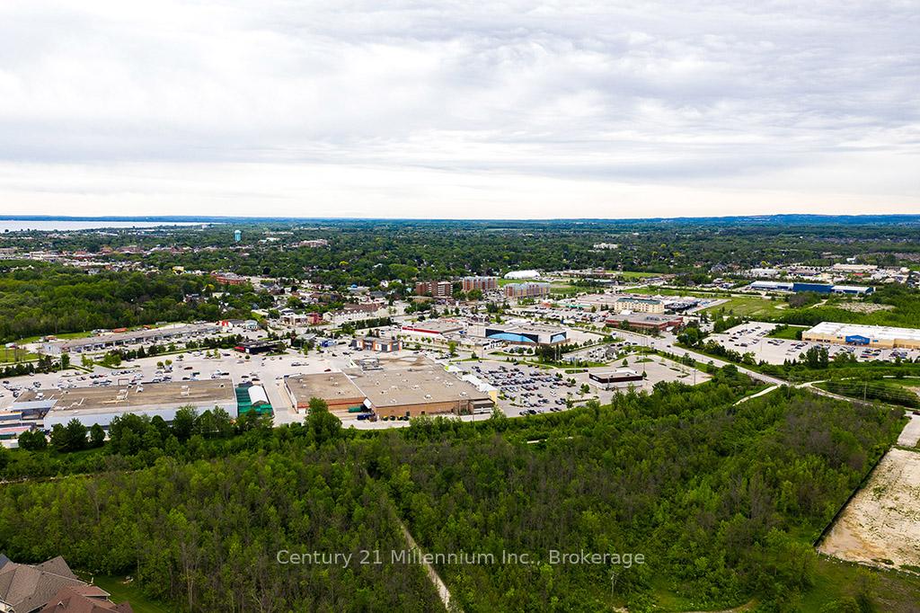 Photo 32 of Unit 29, 26 Kari Crescent, Collingwood — HOMEH