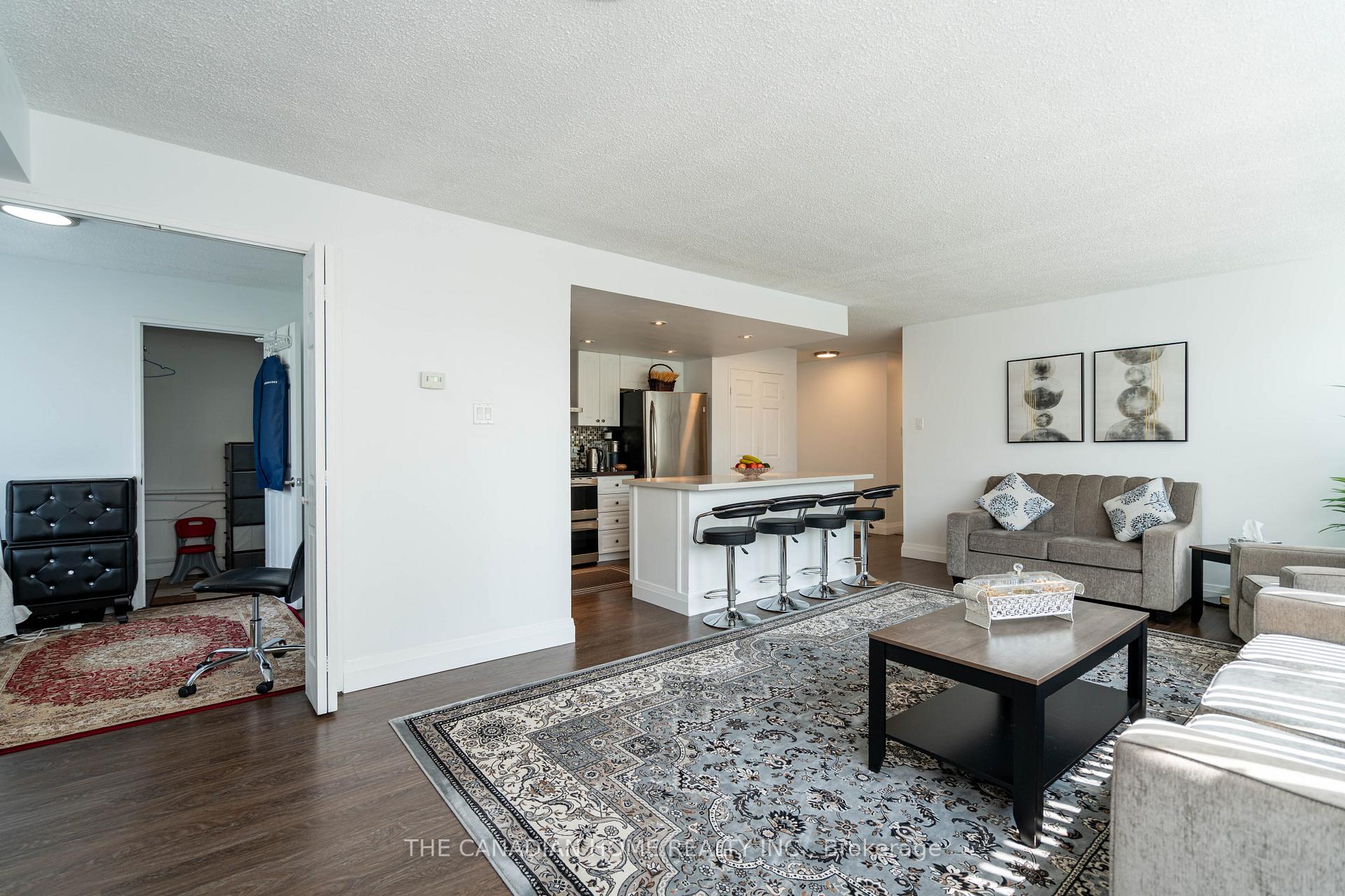 Photo 29 of Unit 607, 3695 Kaneff Crescent, Mississauga, Mississauga Valleys — HOMEH