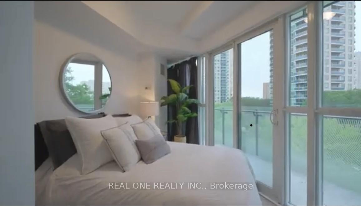 Photo 5 of Unit 405, 50 Absolute Avenue, Mississauga, City Centre — HOMEH