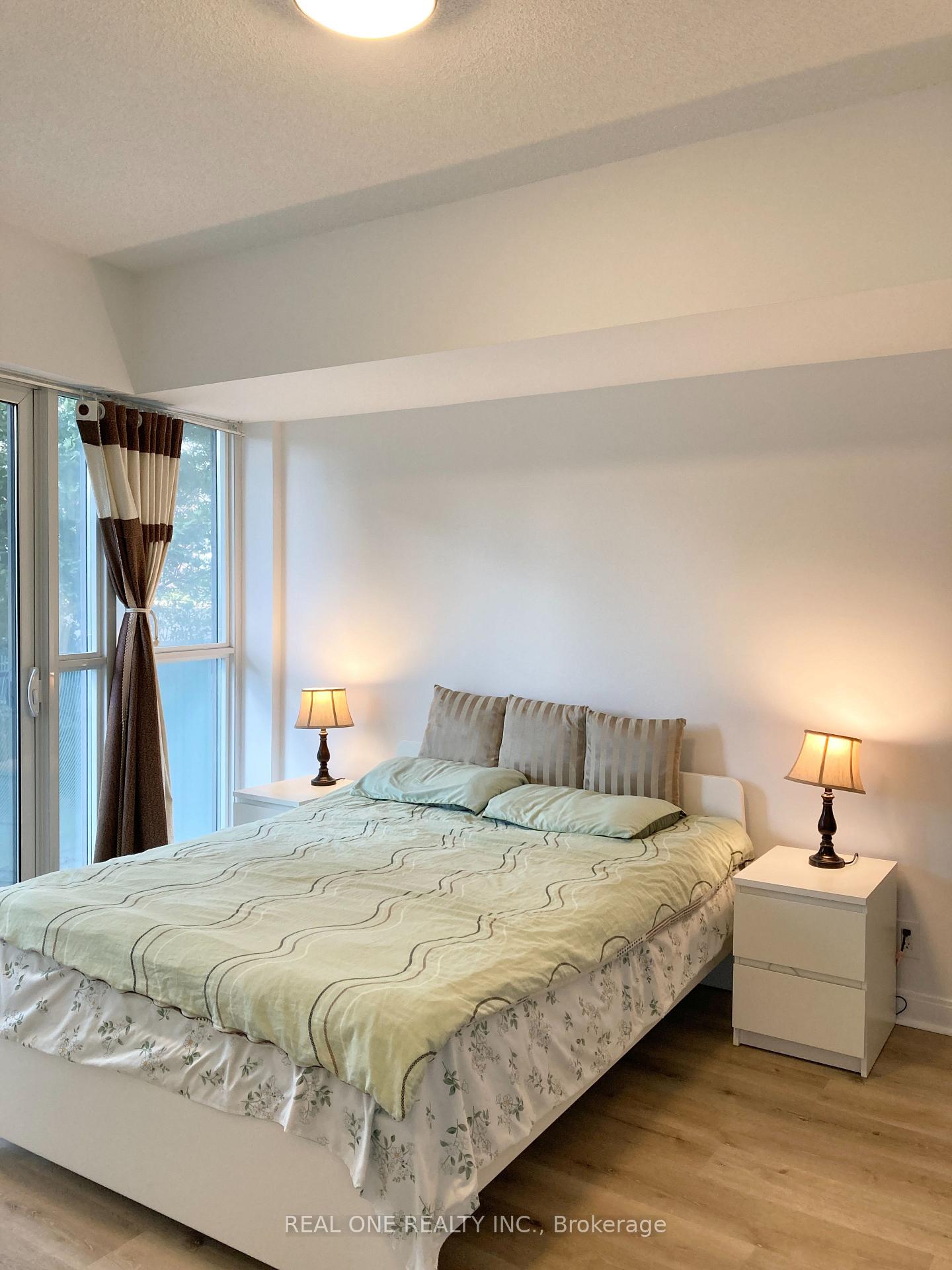 Photo 10 of Unit 405, 50 Absolute Avenue, Mississauga, City Centre — HOMEH