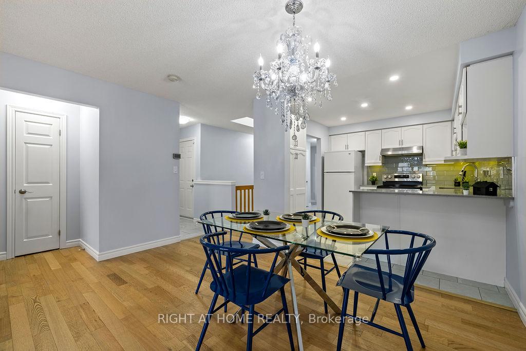 Photo 10 of Unit 9, 810 Golf Links Road, Hamilton, Meadowlands — HOMEH