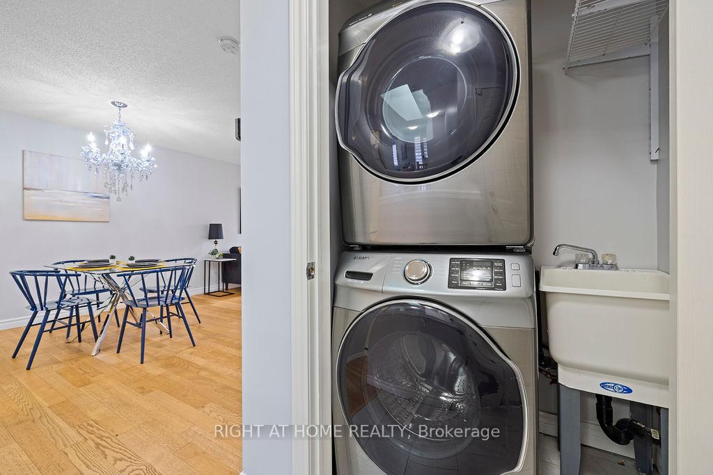 Photo 19 of Unit 9, 810 Golf Links Road, Hamilton, Meadowlands — HOMEH