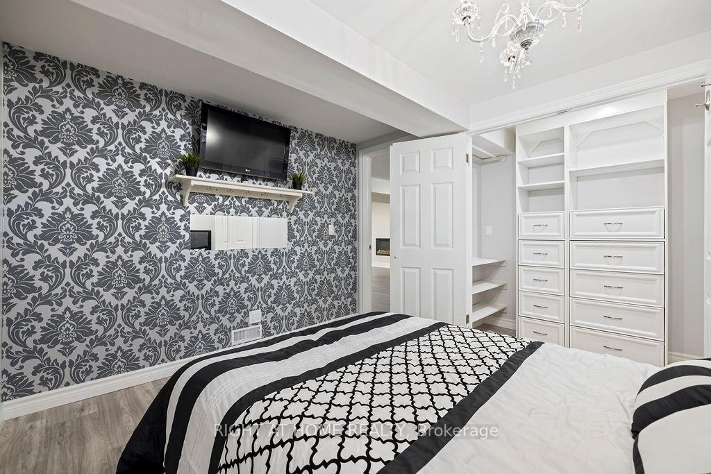 Photo 31 of Unit 9, 810 Golf Links Road, Hamilton, Meadowlands — HOMEH