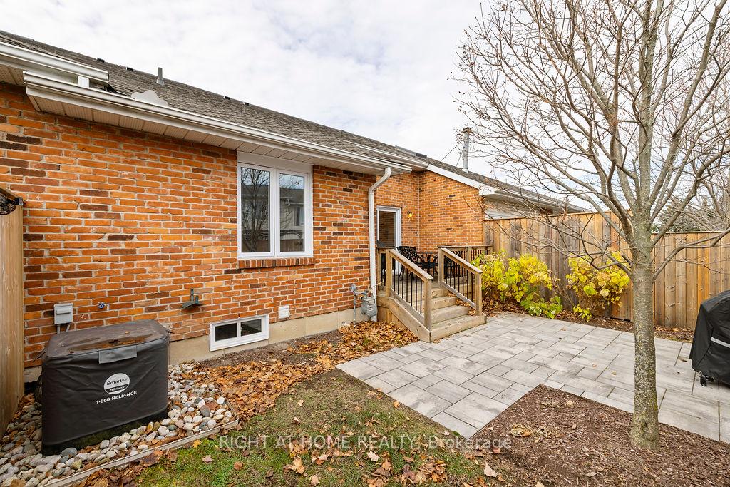 Photo 34 of Unit 9, 810 Golf Links Road, Hamilton, Meadowlands — HOMEH
