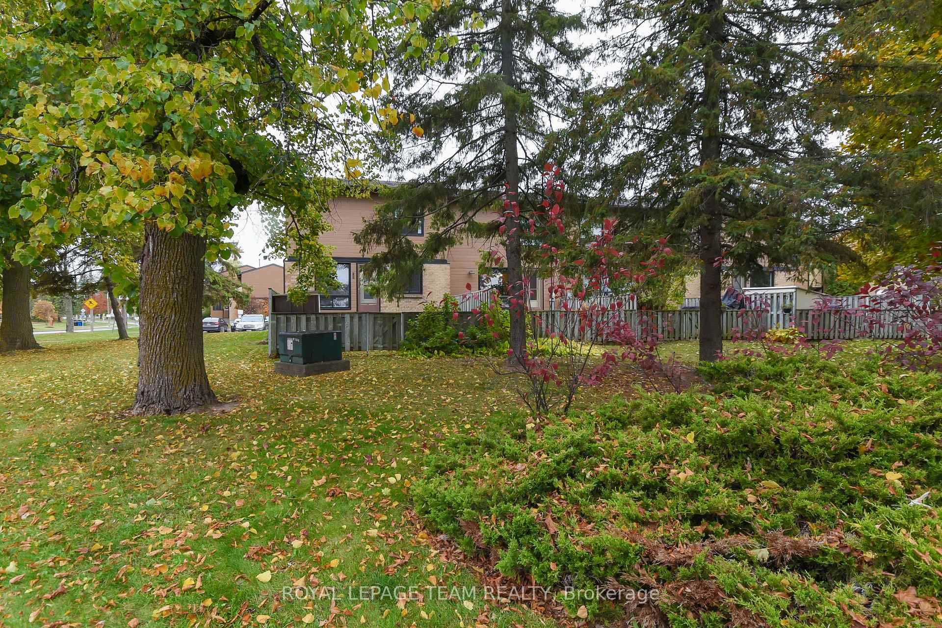 Photo 22 of Unit 34, 6993 Bilberry Drive, Ottawa, Convent Glen North — HOMEH