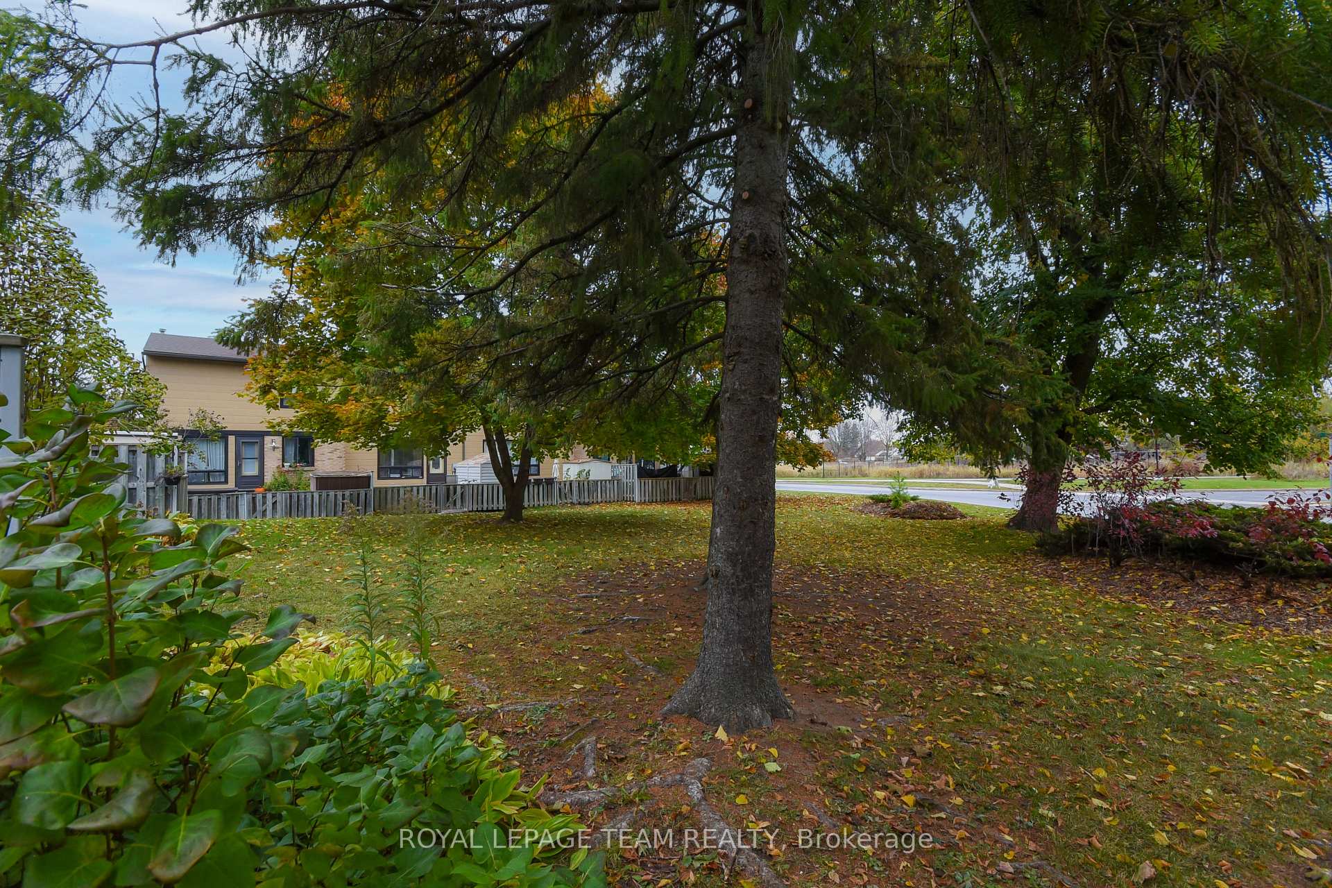Photo 23 of Unit 34, 6993 Bilberry Drive, Ottawa, Convent Glen North — HOMEH