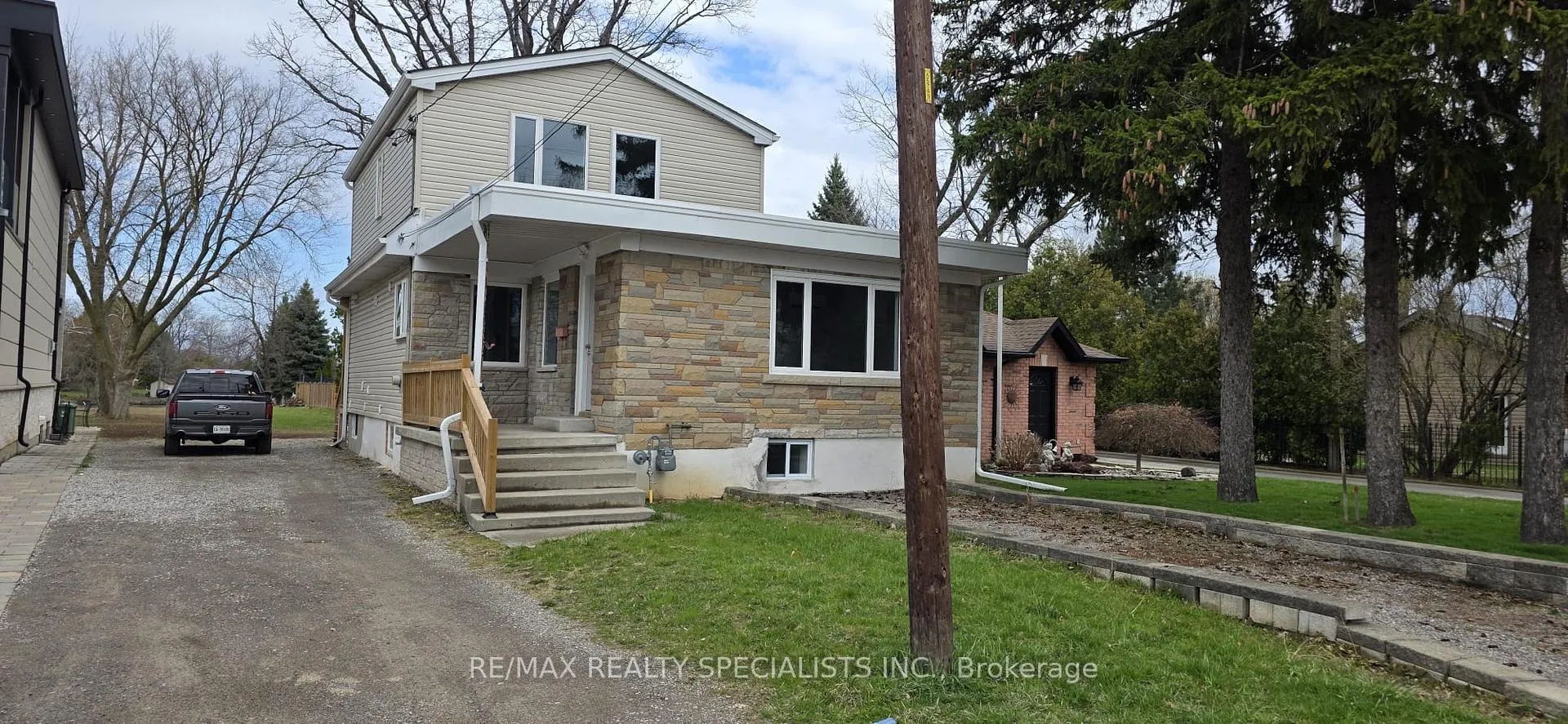 Front of 9 Frances Avenue