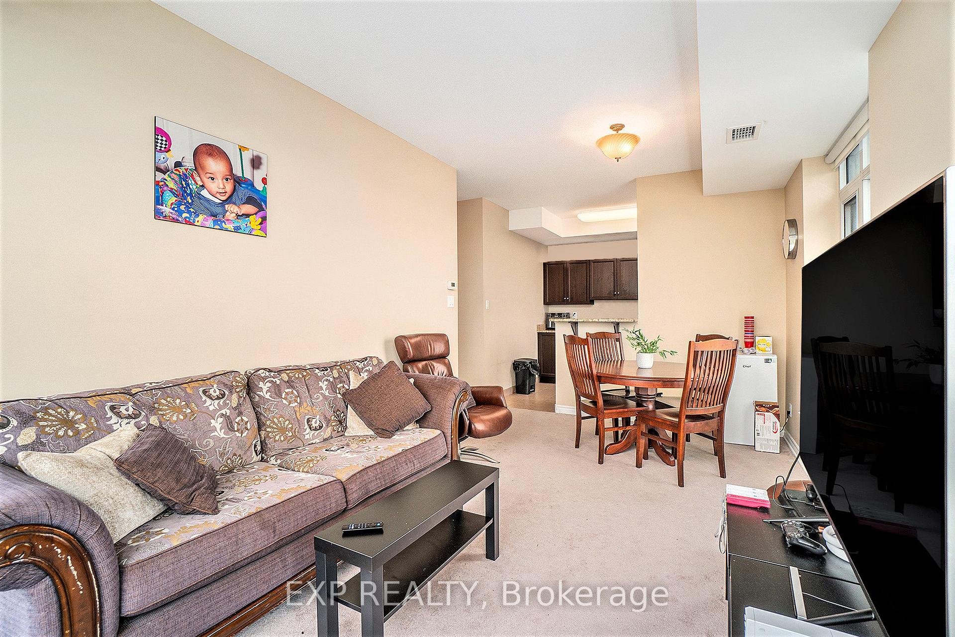 Photo 7 of Unit 701, 100 Roger Guindon Road, Ottawa, Riverview Park — HOMEH