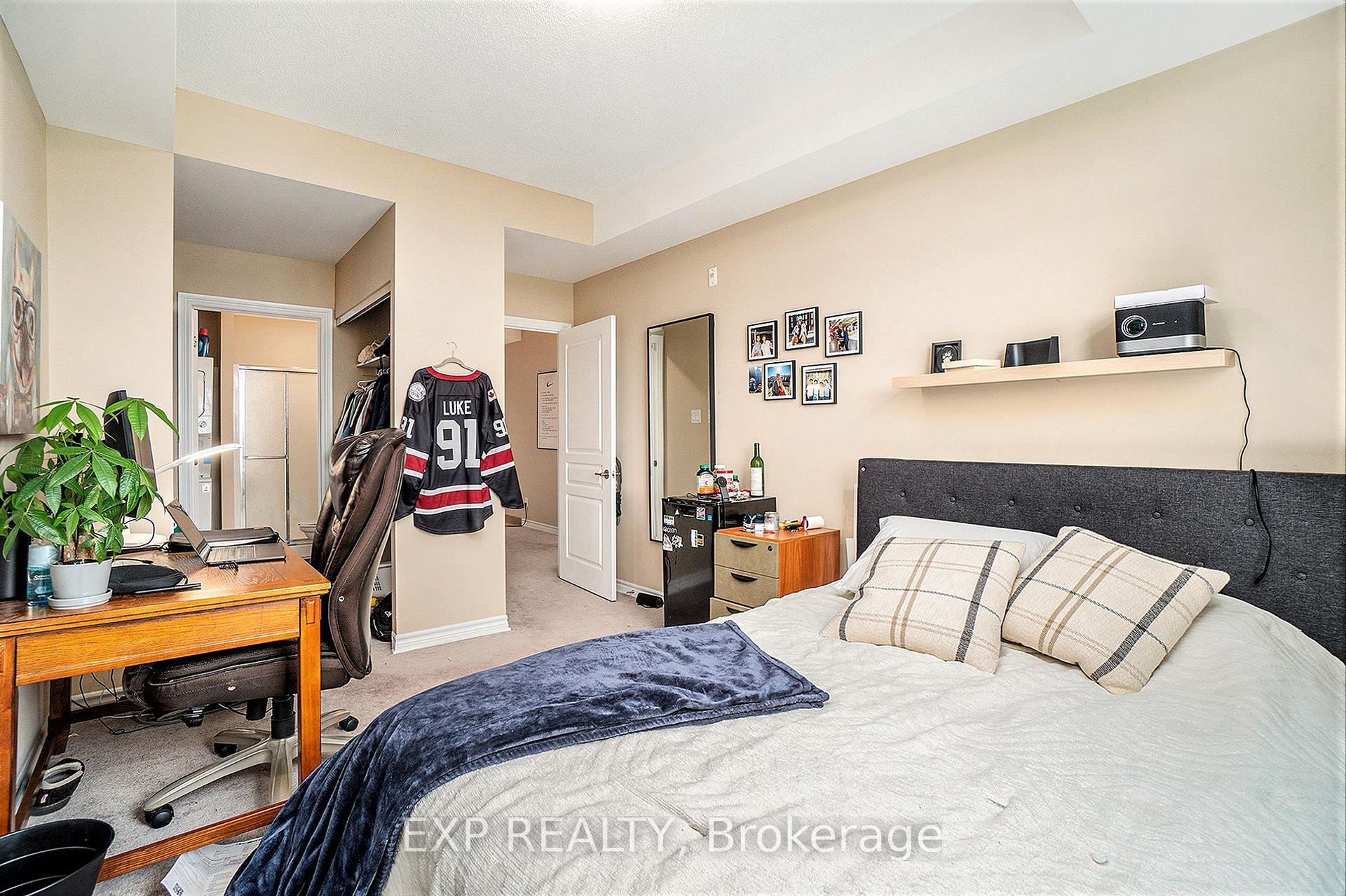 Photo 21 of Unit 701, 100 Roger Guindon Road, Ottawa, Riverview Park — HOMEH