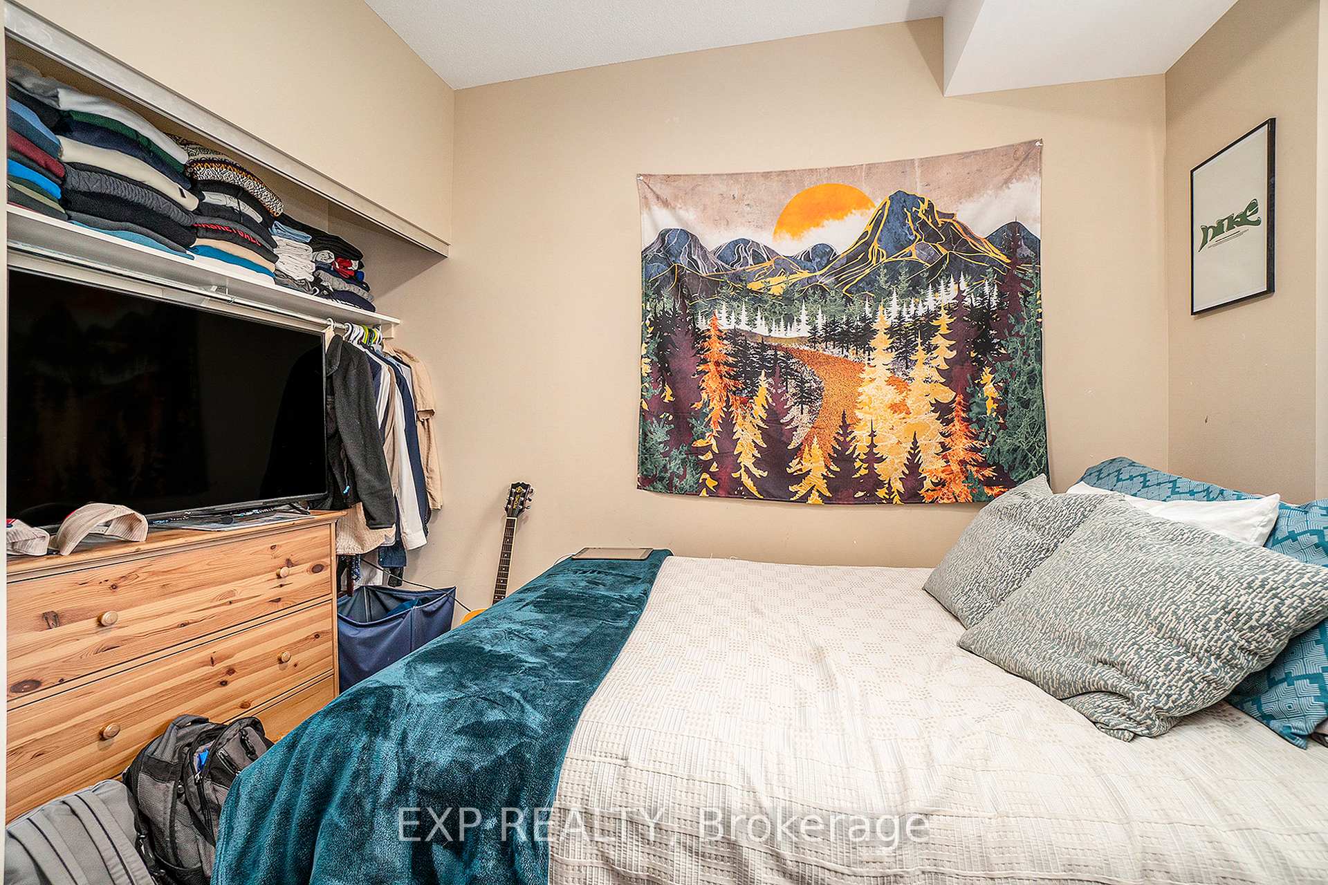 Photo 24 of Unit 701, 100 Roger Guindon Road, Ottawa, Riverview Park — HOMEH