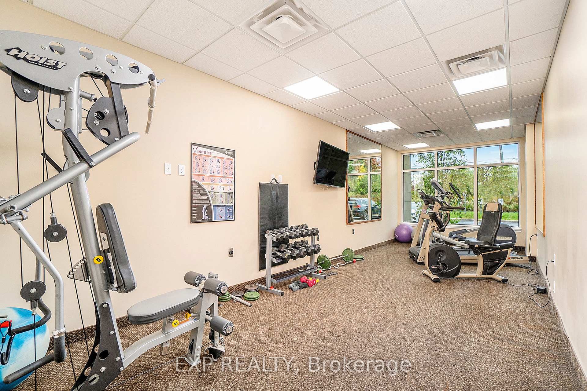 Photo 26 of Unit 701, 100 Roger Guindon Road, Ottawa, Riverview Park — HOMEH