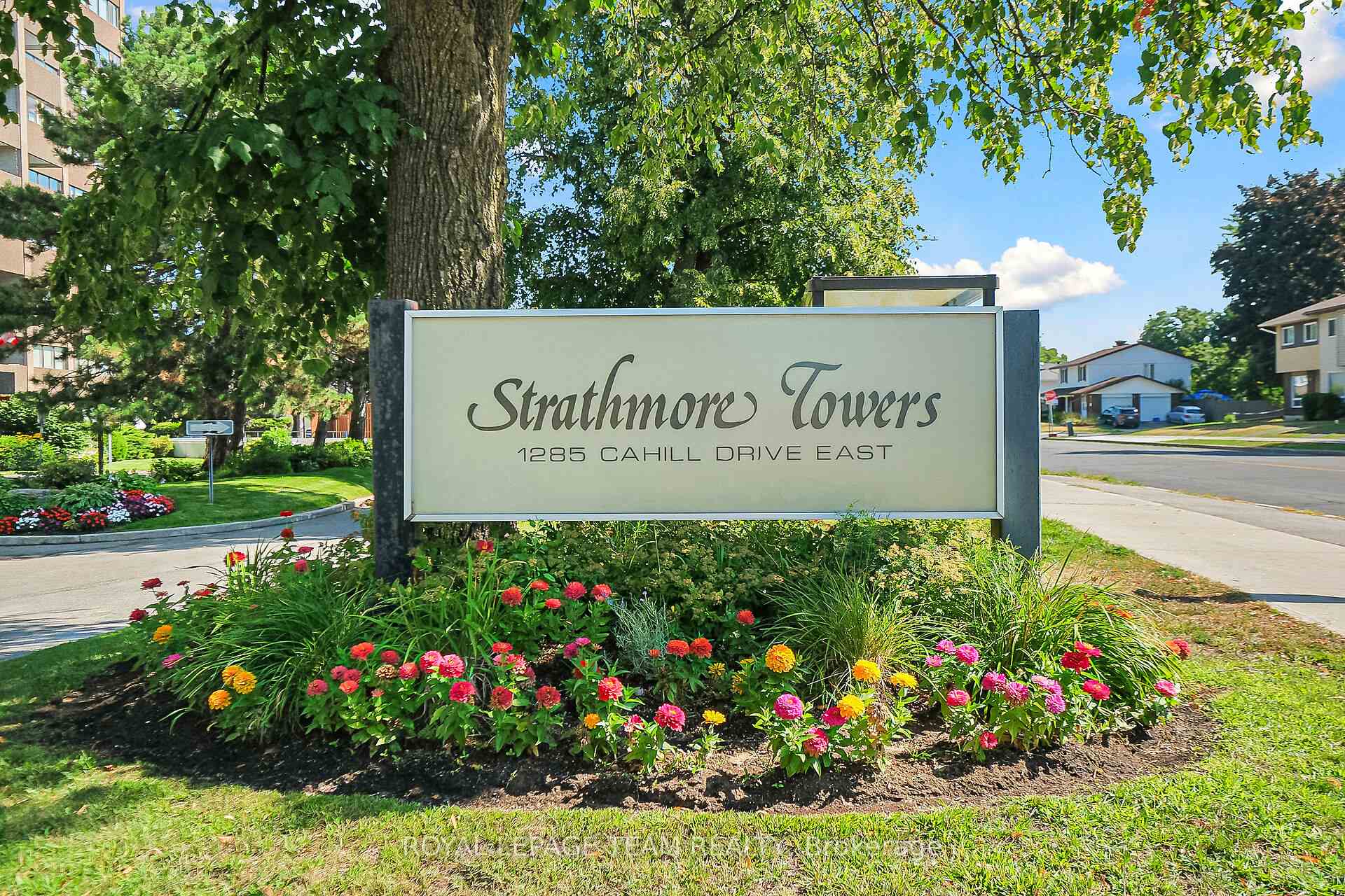 Photo 2 of Unit 1808, 1285 Cahill Drive, Ottawa, South Keys — HOMEH