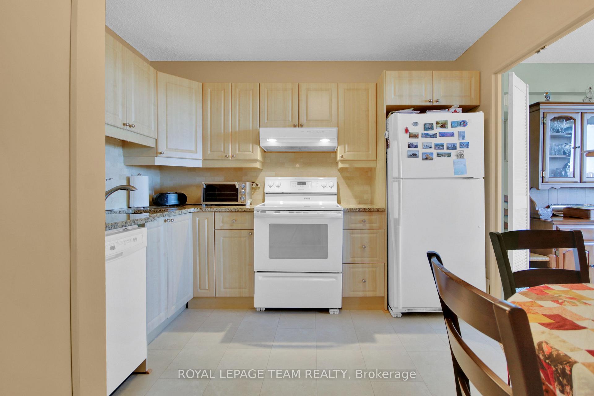 Photo 10 of Unit 1808, 1285 Cahill Drive, Ottawa, South Keys — HOMEH