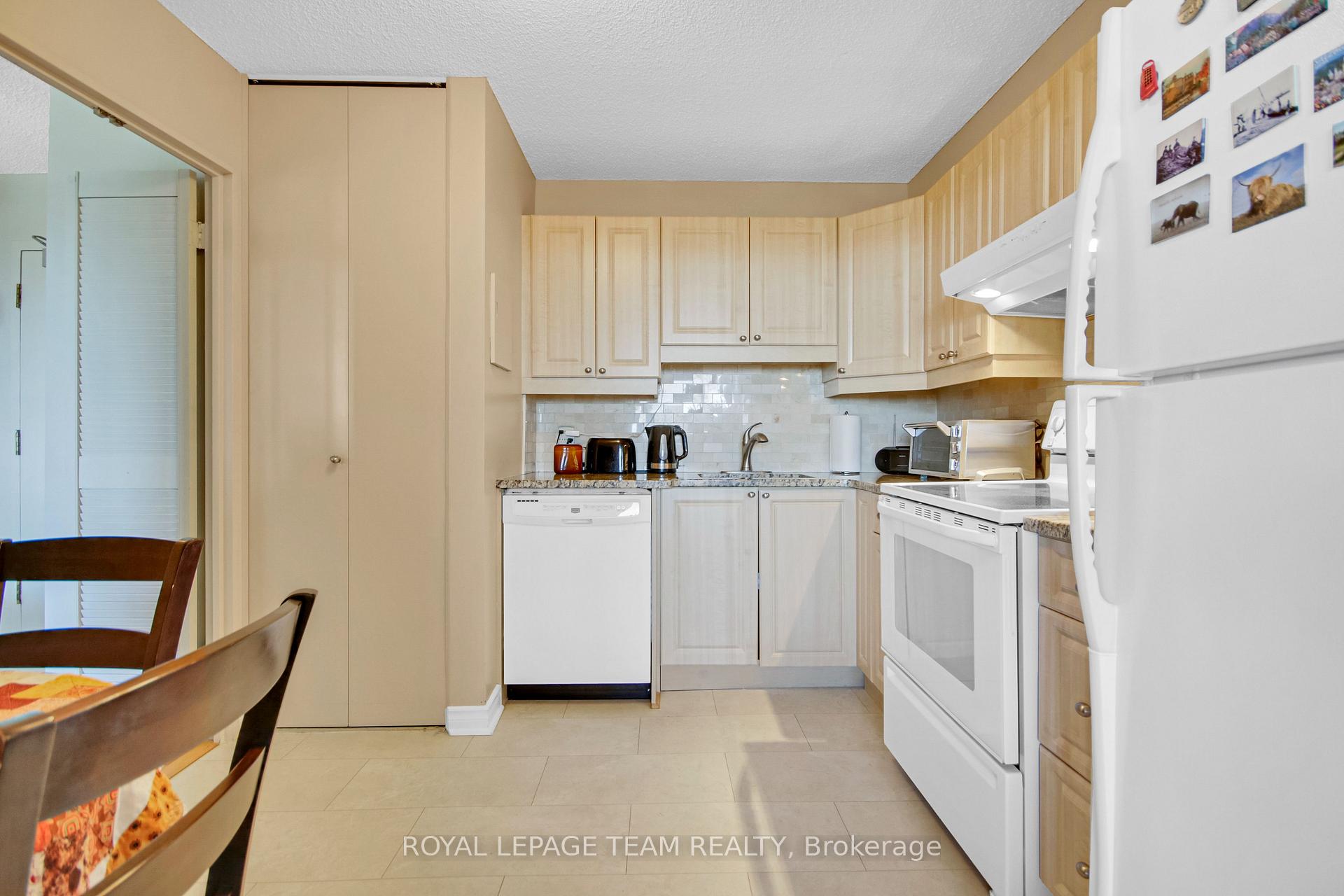 Photo 14 of Unit 1808, 1285 Cahill Drive, Ottawa, South Keys — HOMEH