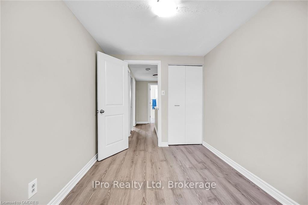 Photo 21 of Unit 11, 8 Eastview Avenue, Hamilton, Riverdale — HOMEH