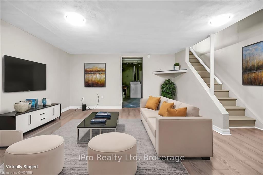 Photo 30 of Unit 11, 8 Eastview Avenue, Hamilton, Riverdale — HOMEH