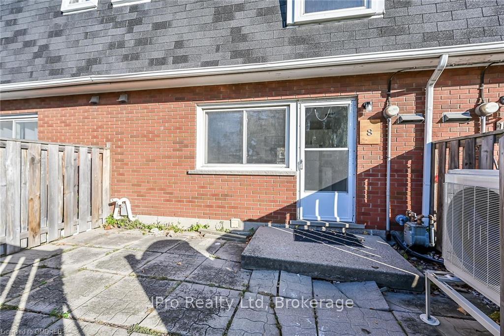 Photo 37 of Unit 11, 8 Eastview Avenue, Hamilton, Riverdale — HOMEH