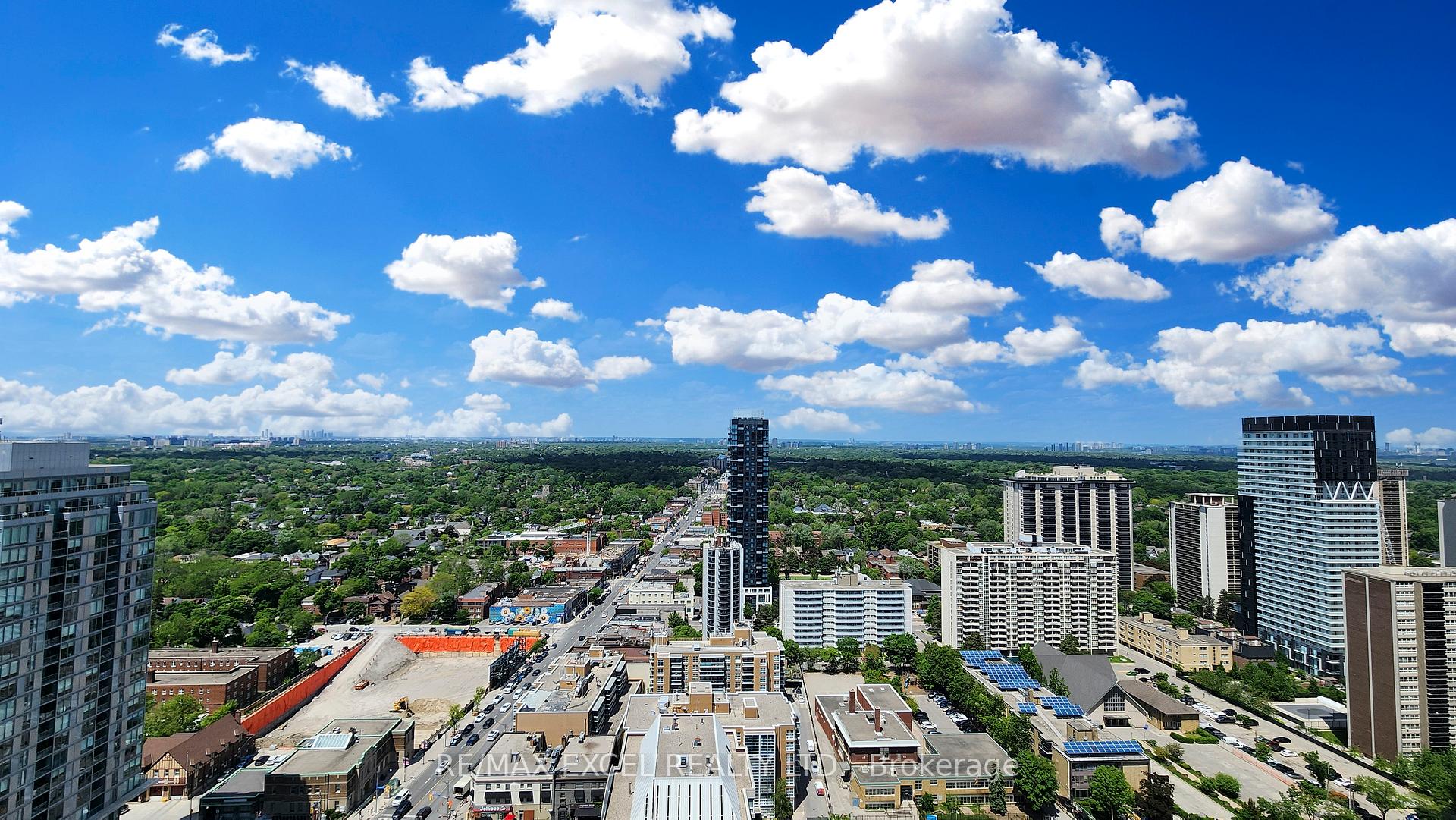 Photo 7 of Unit 3105, 30 Roehampton Avenue, Toronto, Mount Pleasant West — HOMEH