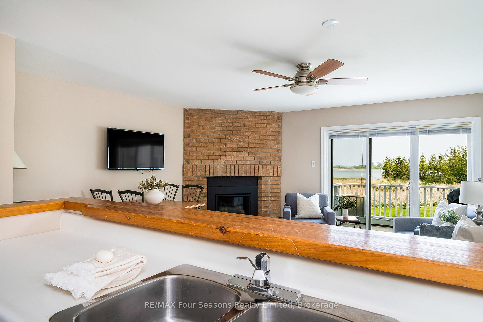 Photo 11 of Unit 27, 4 Ramblings Way, Collingwood — HOMEH