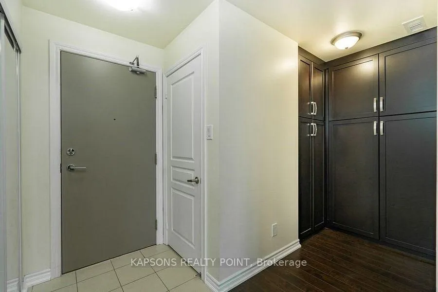Photo 5 of Unit 2108, 3525 Kariya Drive, Mississauga, Fairview — HOMEH