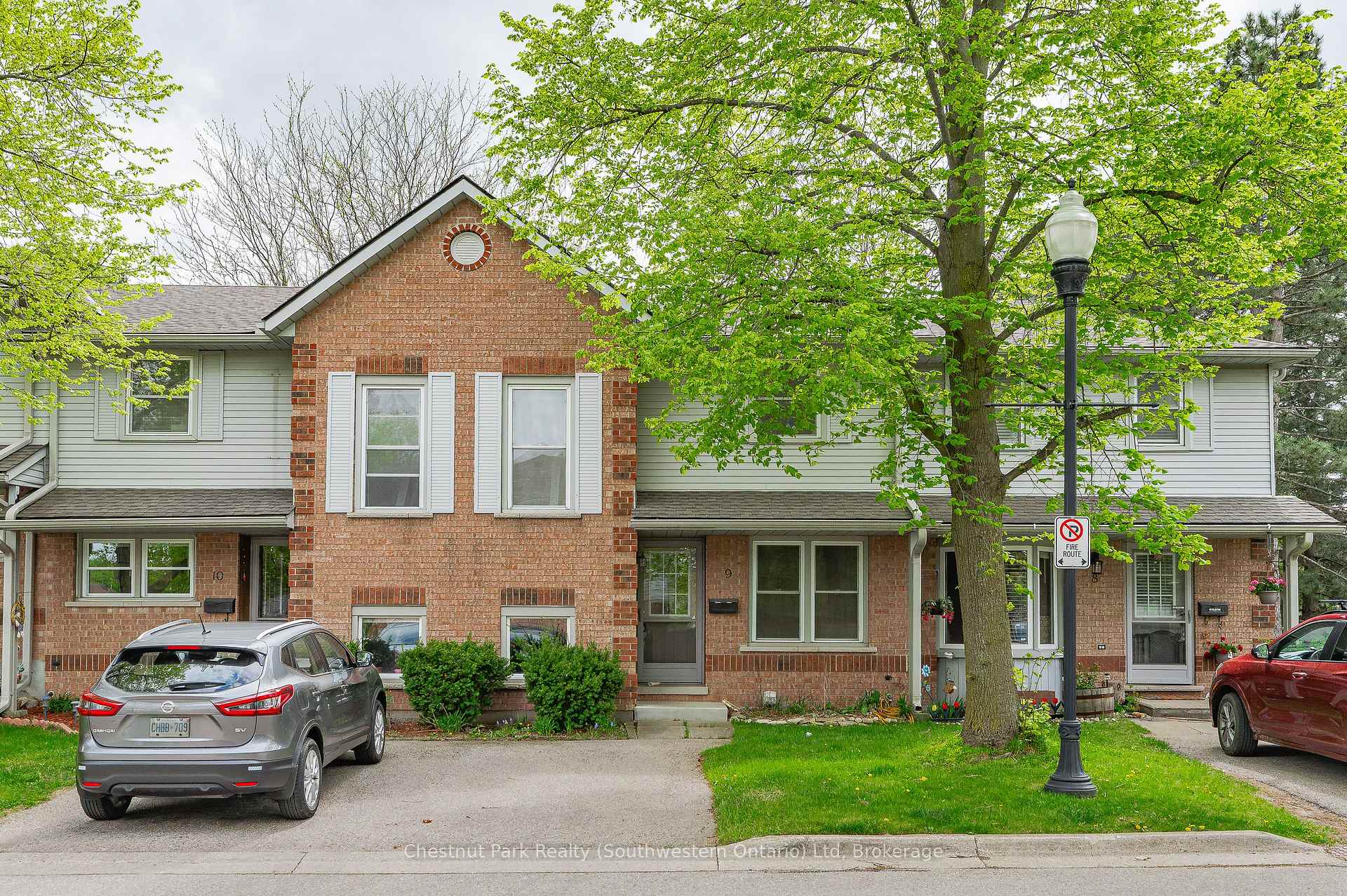 Photo 2 of Unit 9, 180 Marksam Road, Guelph, Willow West/Sugarbush/West Acres — HOMEH