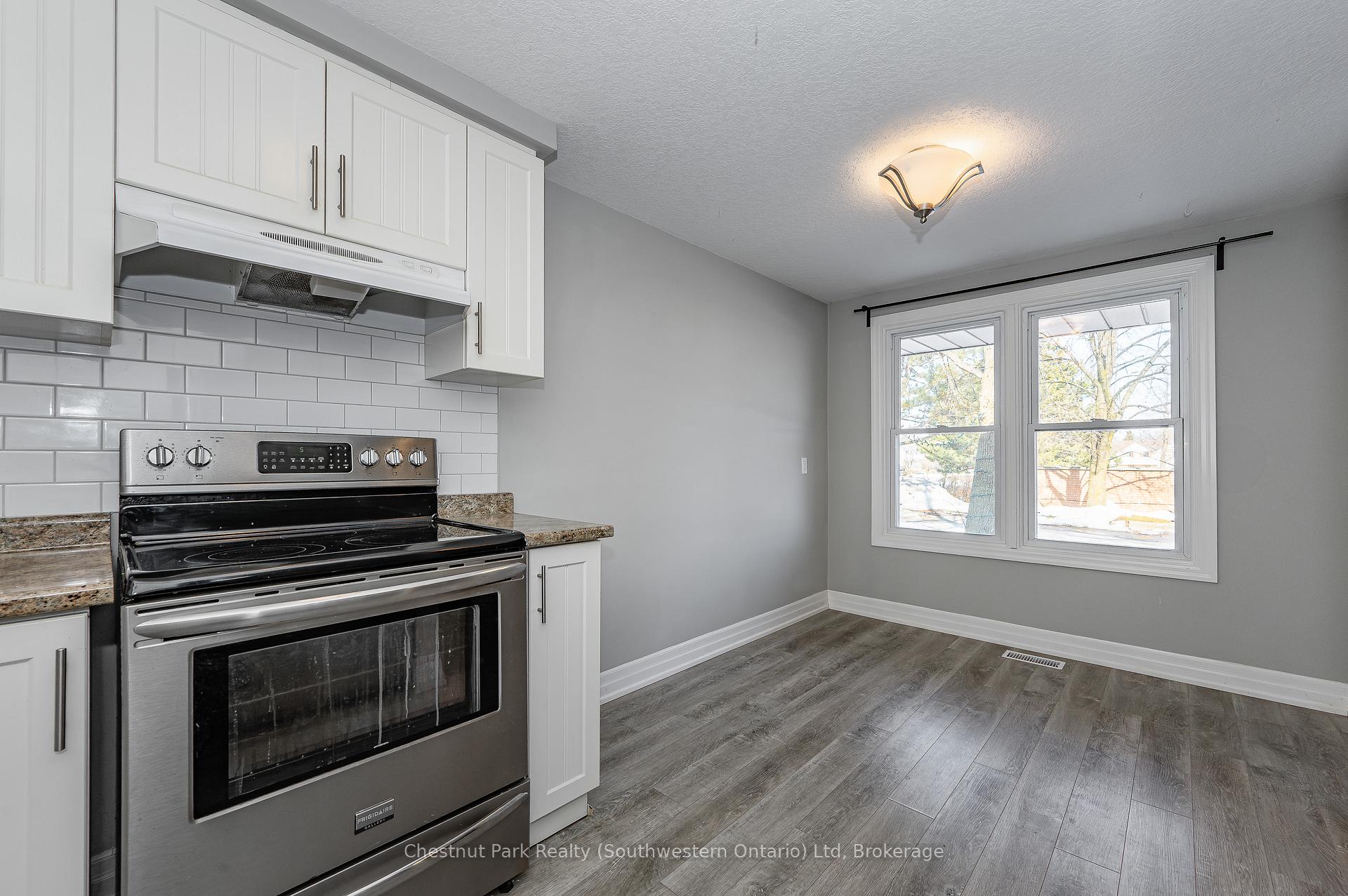 Photo 28 of Unit 9, 180 Marksam Road, Guelph, Willow West/Sugarbush/West Acres — HOMEH