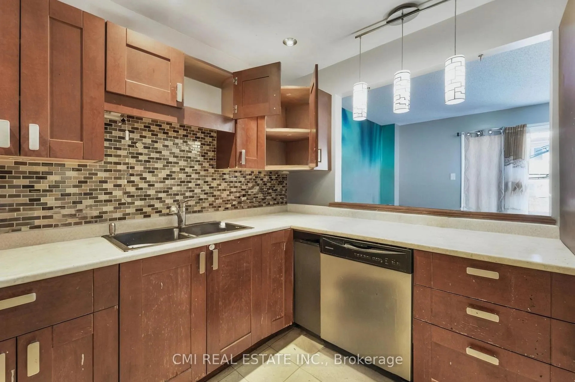 Photo 7 of Unit 49, 495 Sidney Drive, Ottawa, Fallingbrook/Pineridge — HOMEH
