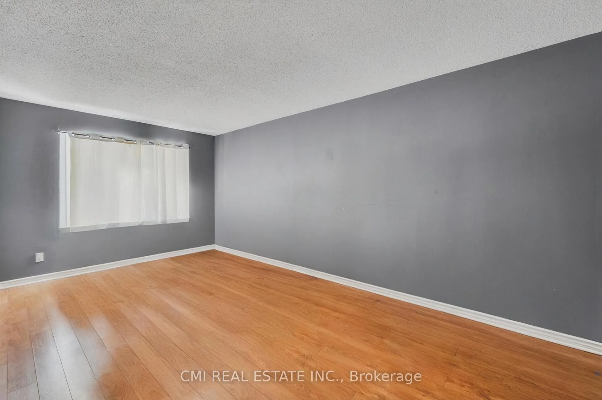 Photo 10 of Unit 49, 495 Sidney Drive, Ottawa, Fallingbrook/Pineridge — HOMEH