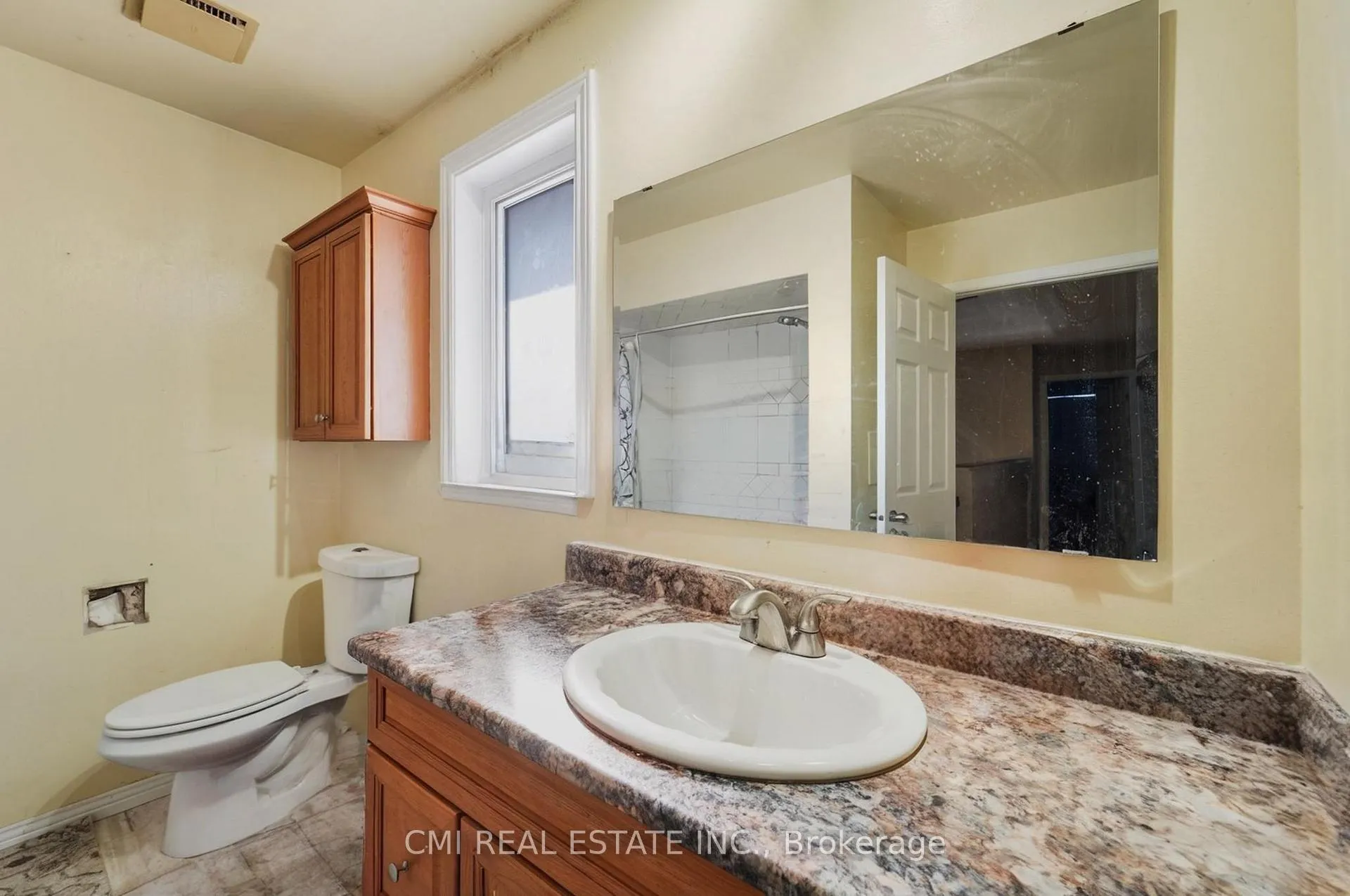 Photo 17 of Unit 49, 495 Sidney Drive, Ottawa, Fallingbrook/Pineridge — HOMEH