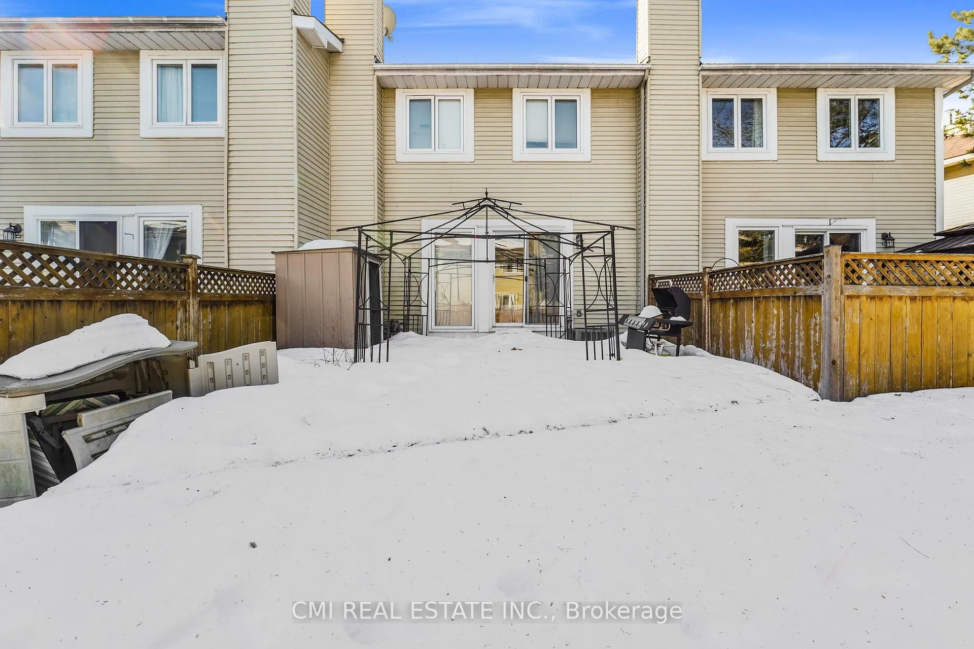 Photo 19 of Unit 49, 495 Sidney Drive, Ottawa, Fallingbrook/Pineridge — HOMEH
