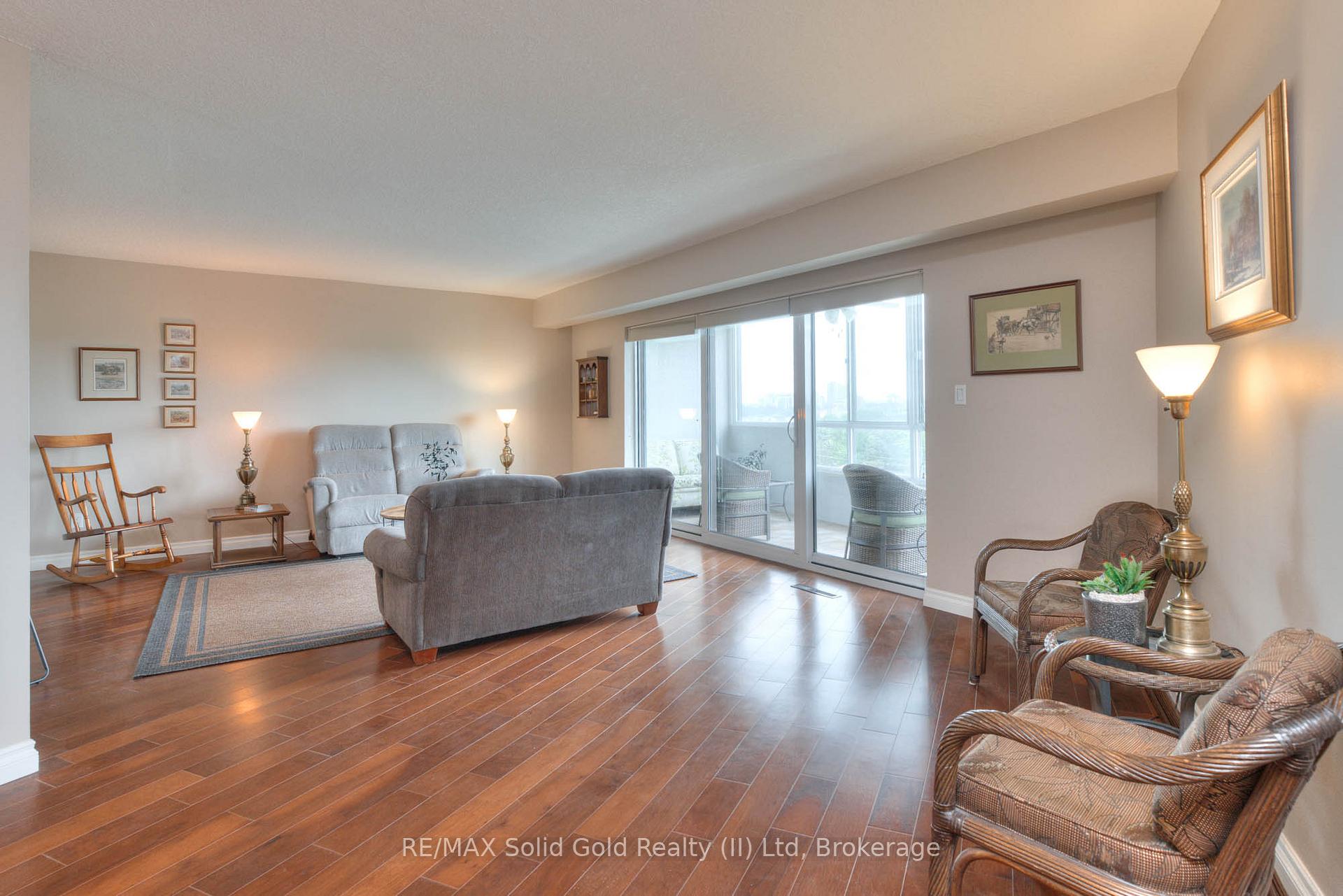 Photo 15 of Unit 606, 250 Glenridge Drive, Waterloo — HOMEH