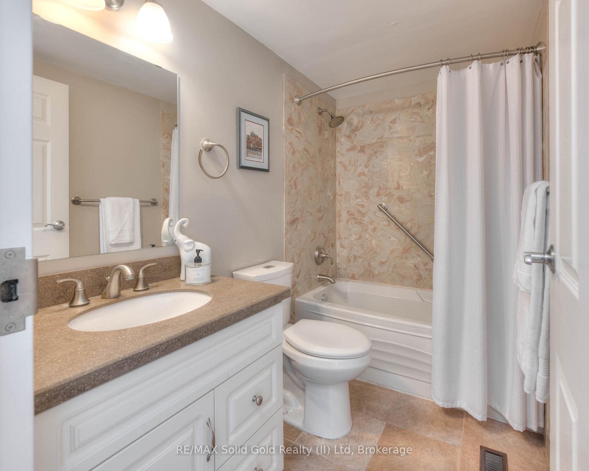 Photo 33 of Unit 606, 250 Glenridge Drive, Waterloo — HOMEH