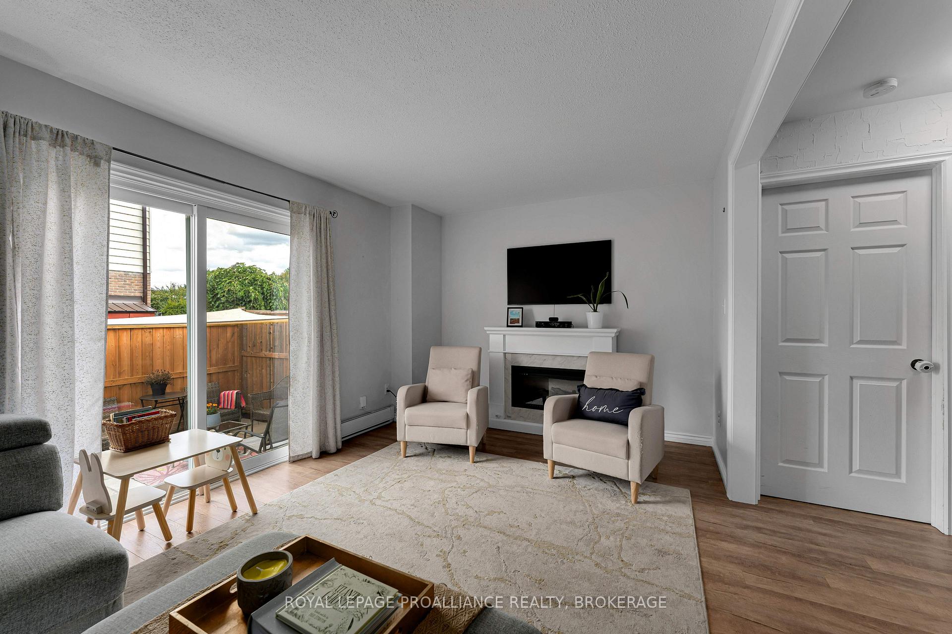 Photo 12 of 369 William Street N, Gananoque — HOMEH