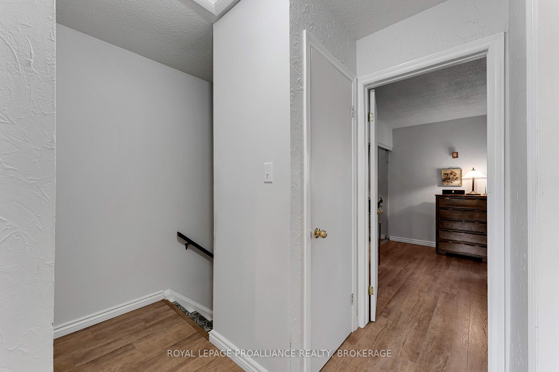 Photo 14 of 369 William Street N, Gananoque — HOMEH