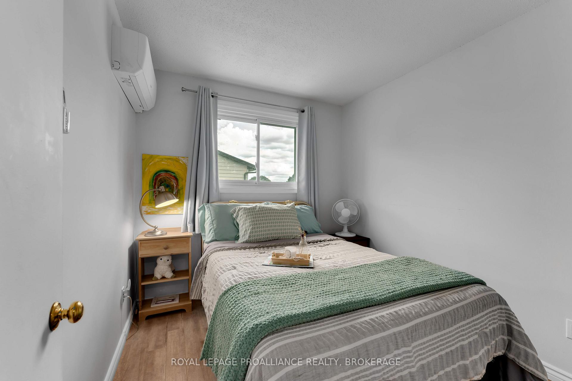 Photo 20 of 369 William Street N, Gananoque — HOMEH