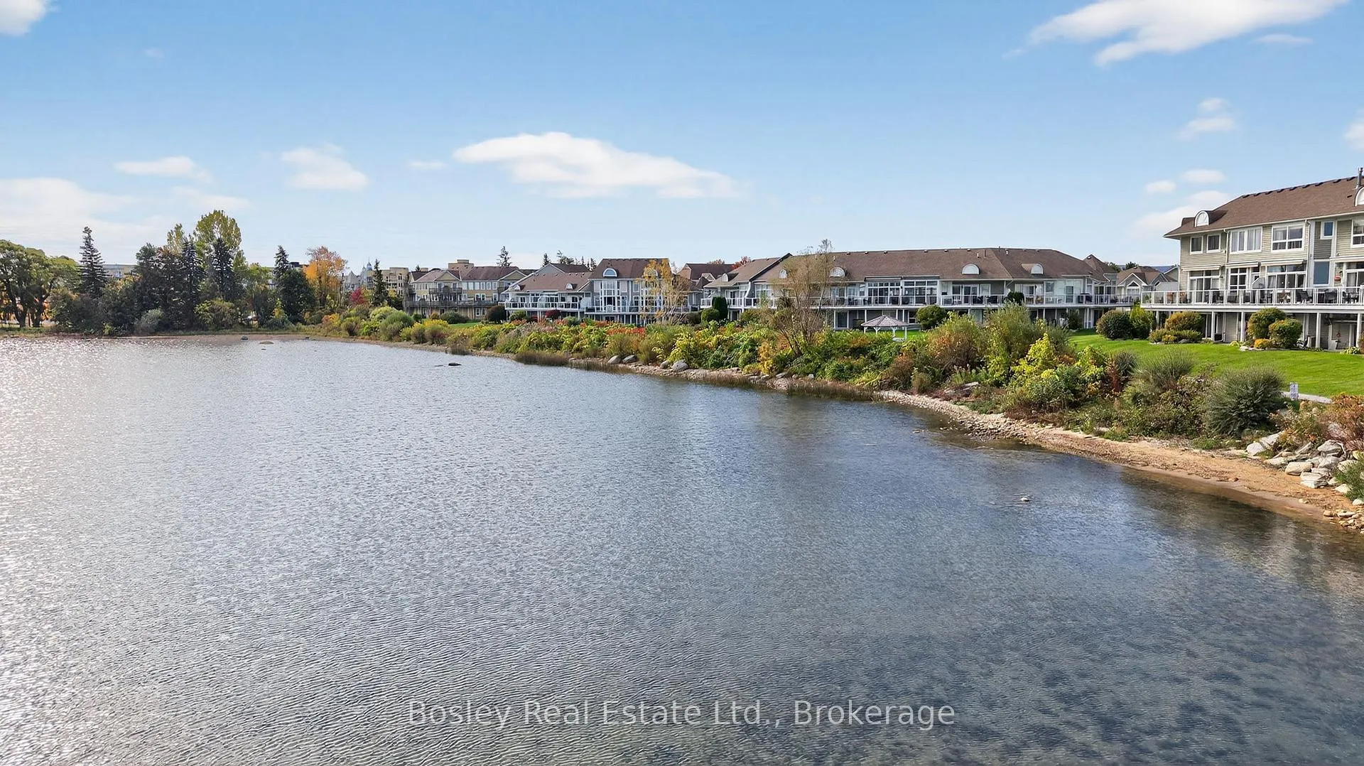 Photo 26 of 59 Cranberry Surf, Collingwood — HOMEH
