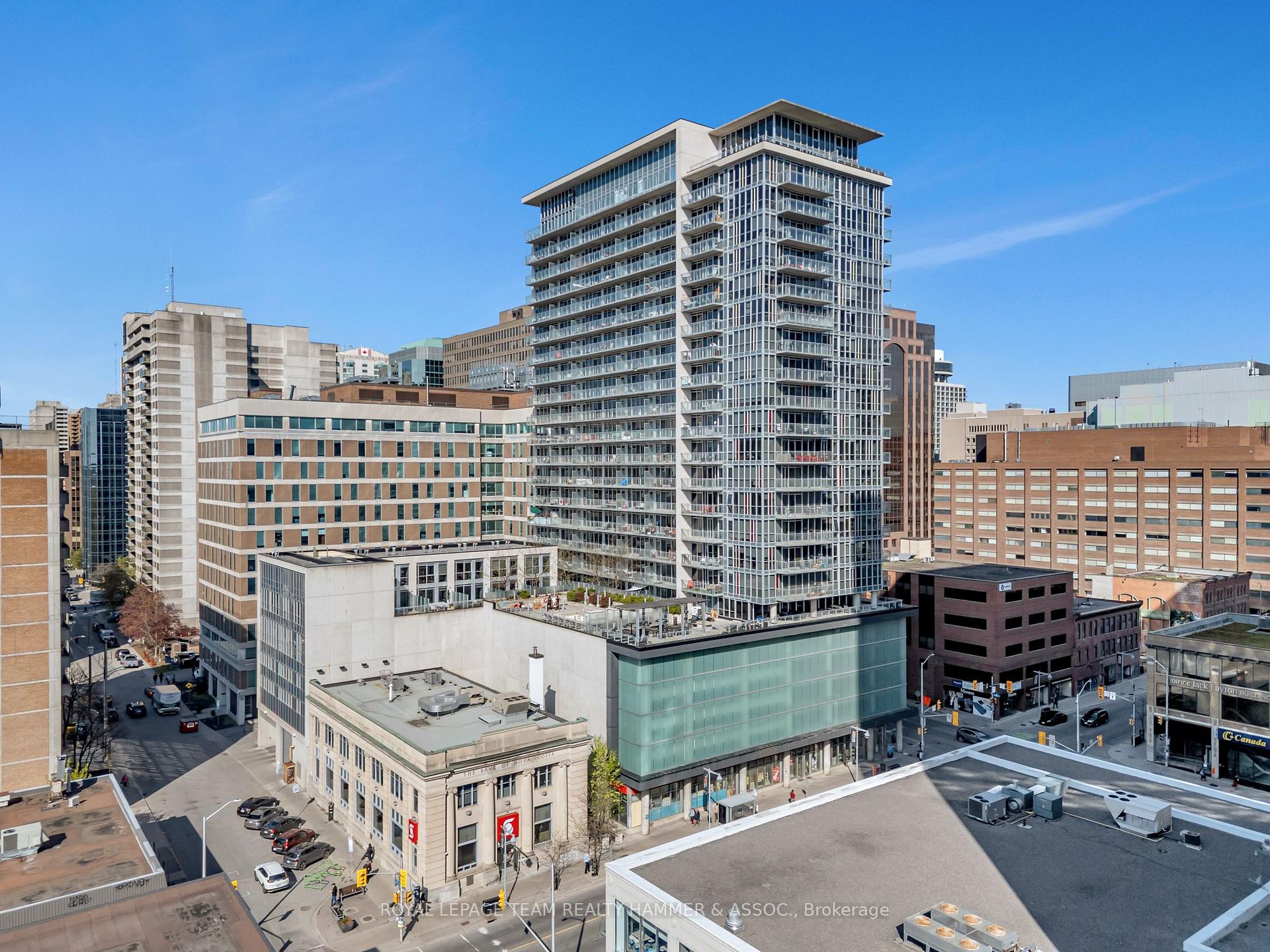 Photo 2 of Unit 704, 324 Laurier Avenue W, Ottawa, Ottawa Centre — HOMEH