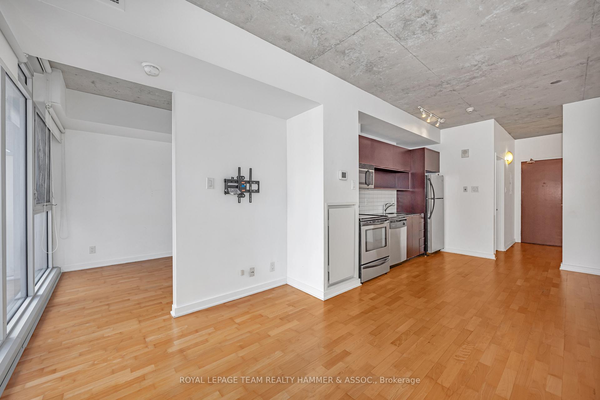 Photo 9 of Unit 704, 324 Laurier Avenue W, Ottawa, Ottawa Centre — HOMEH