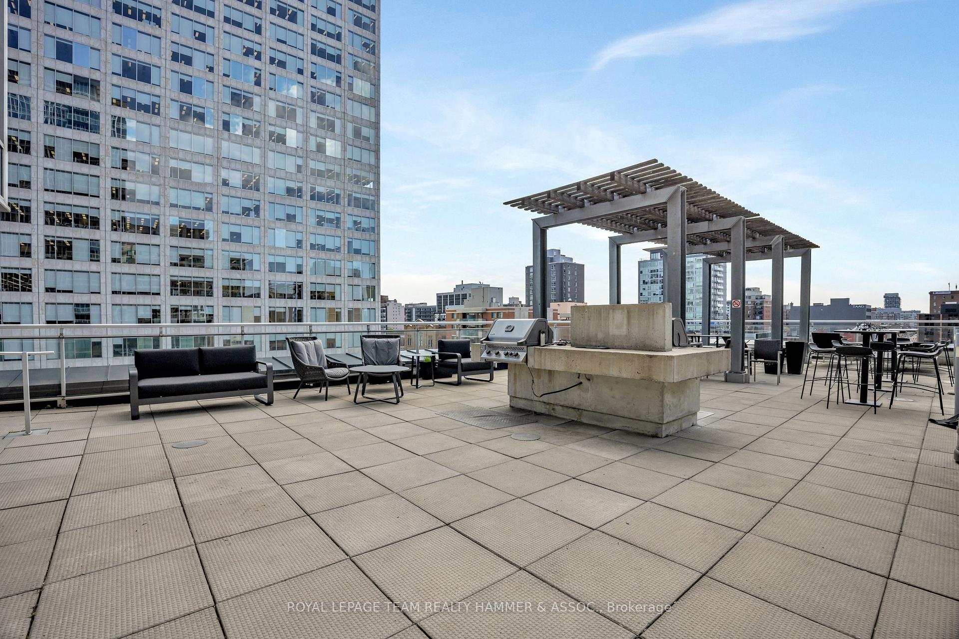 Photo 16 of Unit 704, 324 Laurier Avenue W, Ottawa, Ottawa Centre — HOMEH