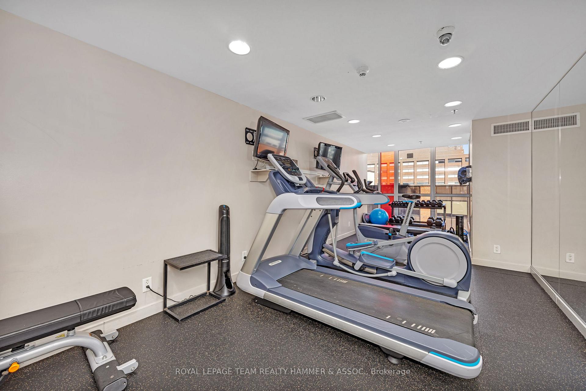 Photo 21 of Unit 704, 324 Laurier Avenue W, Ottawa, Ottawa Centre — HOMEH