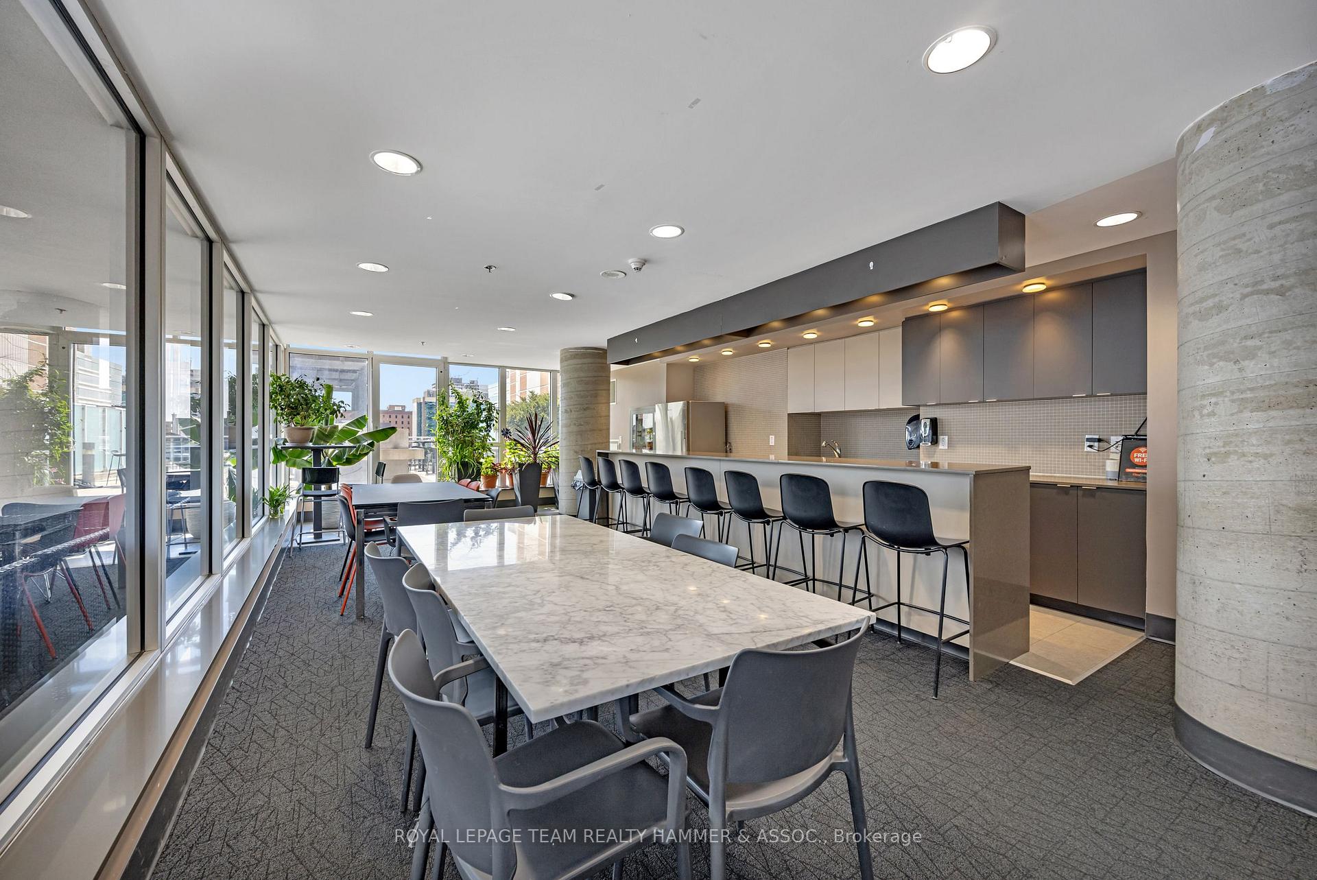 Photo 22 of Unit 704, 324 Laurier Avenue W, Ottawa, Ottawa Centre — HOMEH