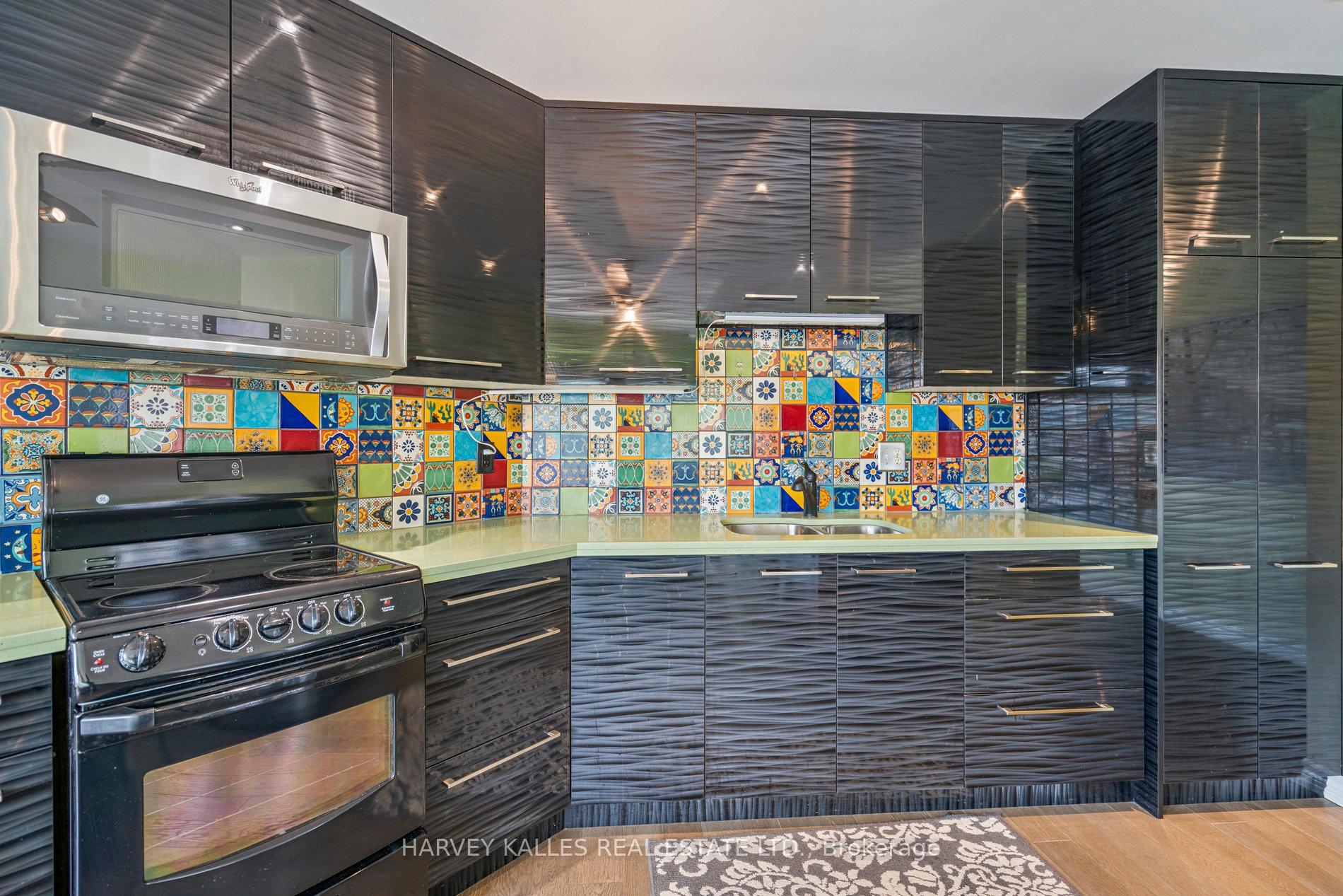 Photo 12 of Unit 414, 135 James Street S, Hamilton, Corktown — HOMEH