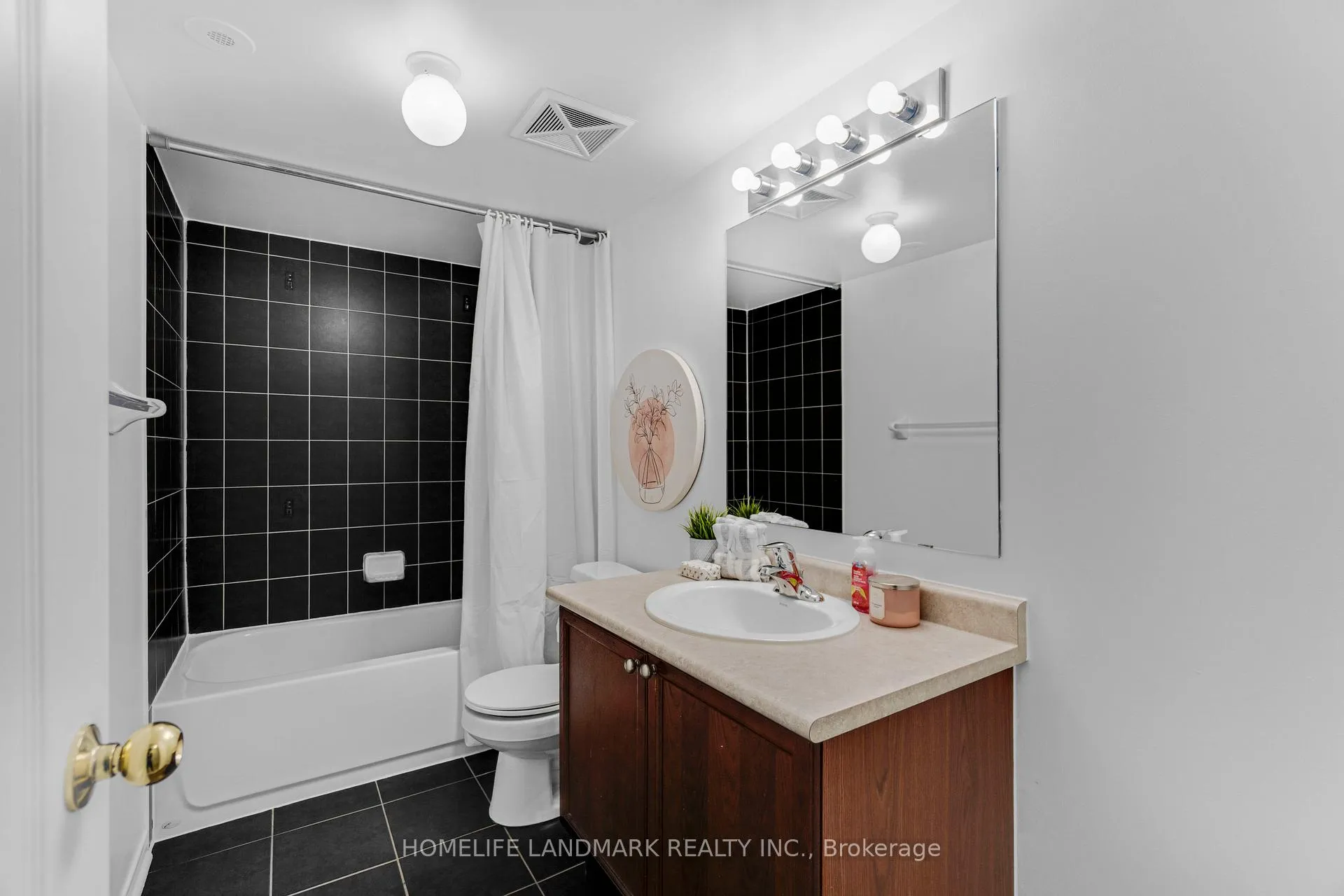 Photo 23 of Unit 8, 5025 Ninth Line, Mississauga, Churchill Meadows — HOMEH
