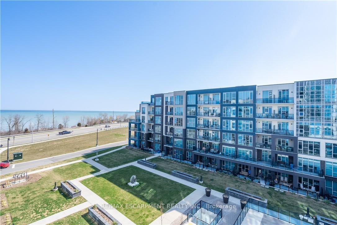 Photo 2 of Unit 547, 16 Concord Place, Grimsby, Grimsby Beach — HOMEH