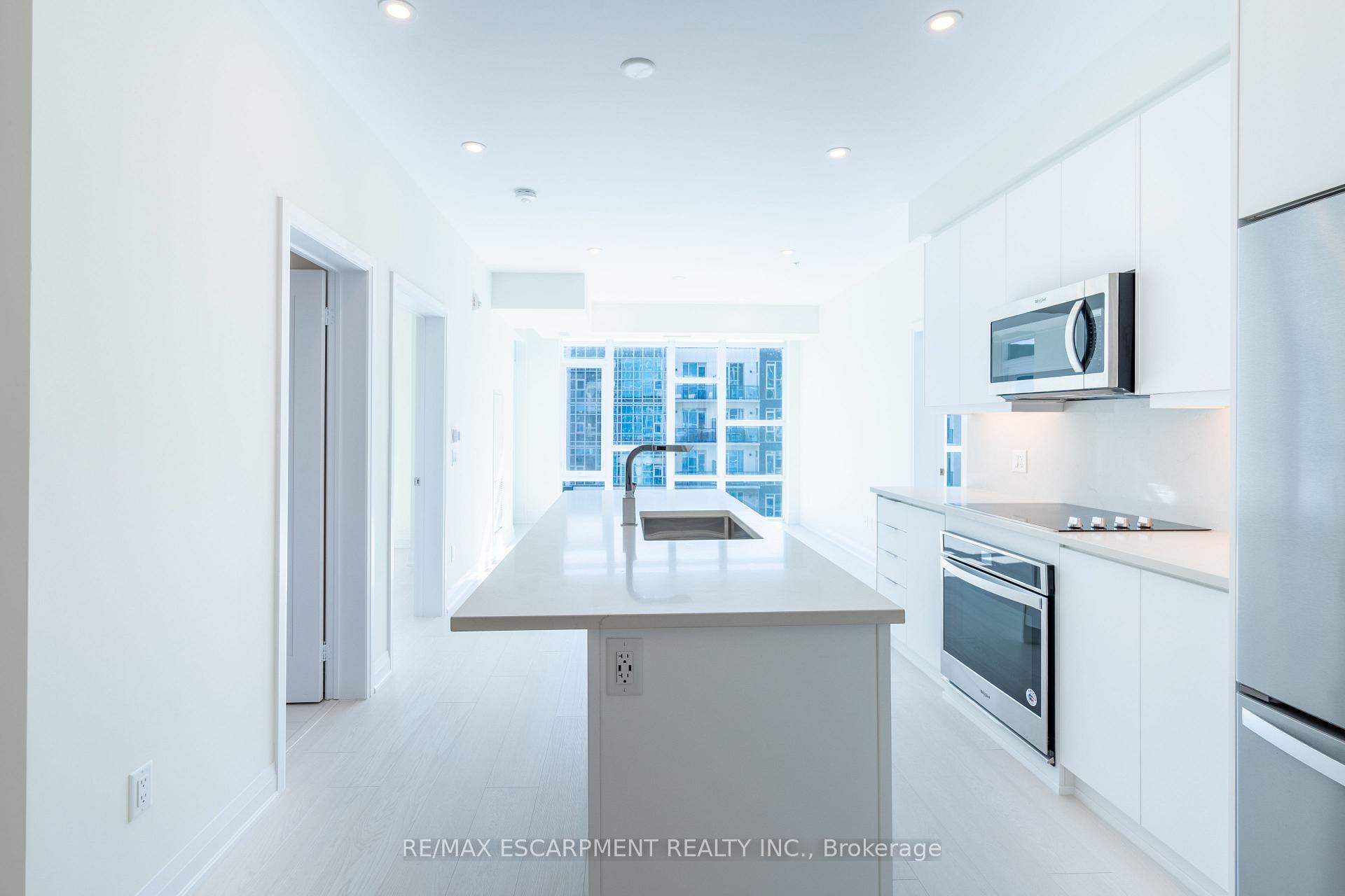 Photo 7 of Unit 547, 16 Concord Place, Grimsby, Grimsby Beach — HOMEH