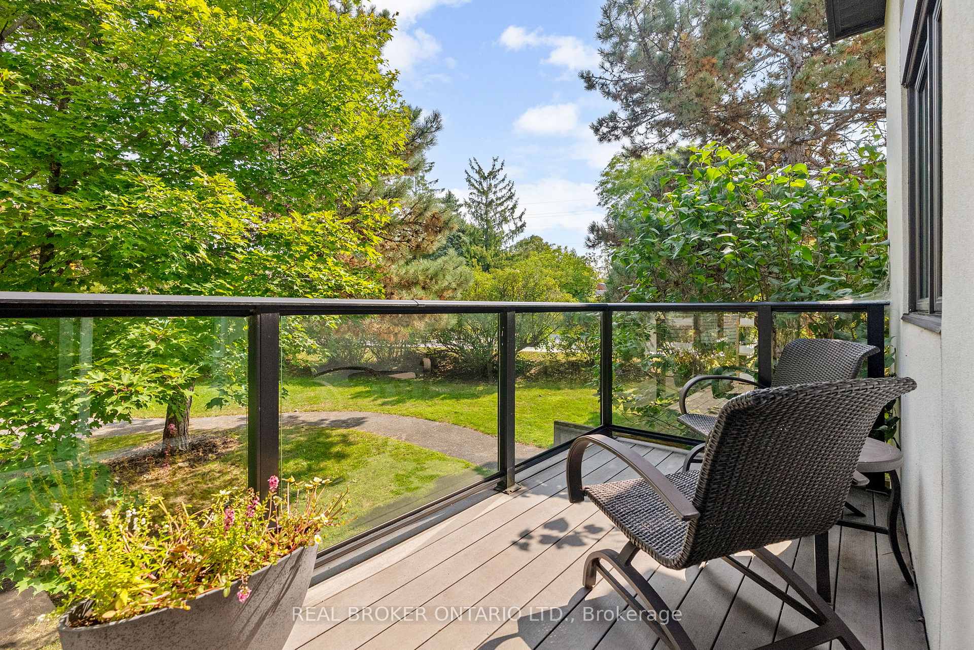 Photo 10 of Unit 2, 655 Richmond Road, Ottawa, Woodroffe — HOMEH
